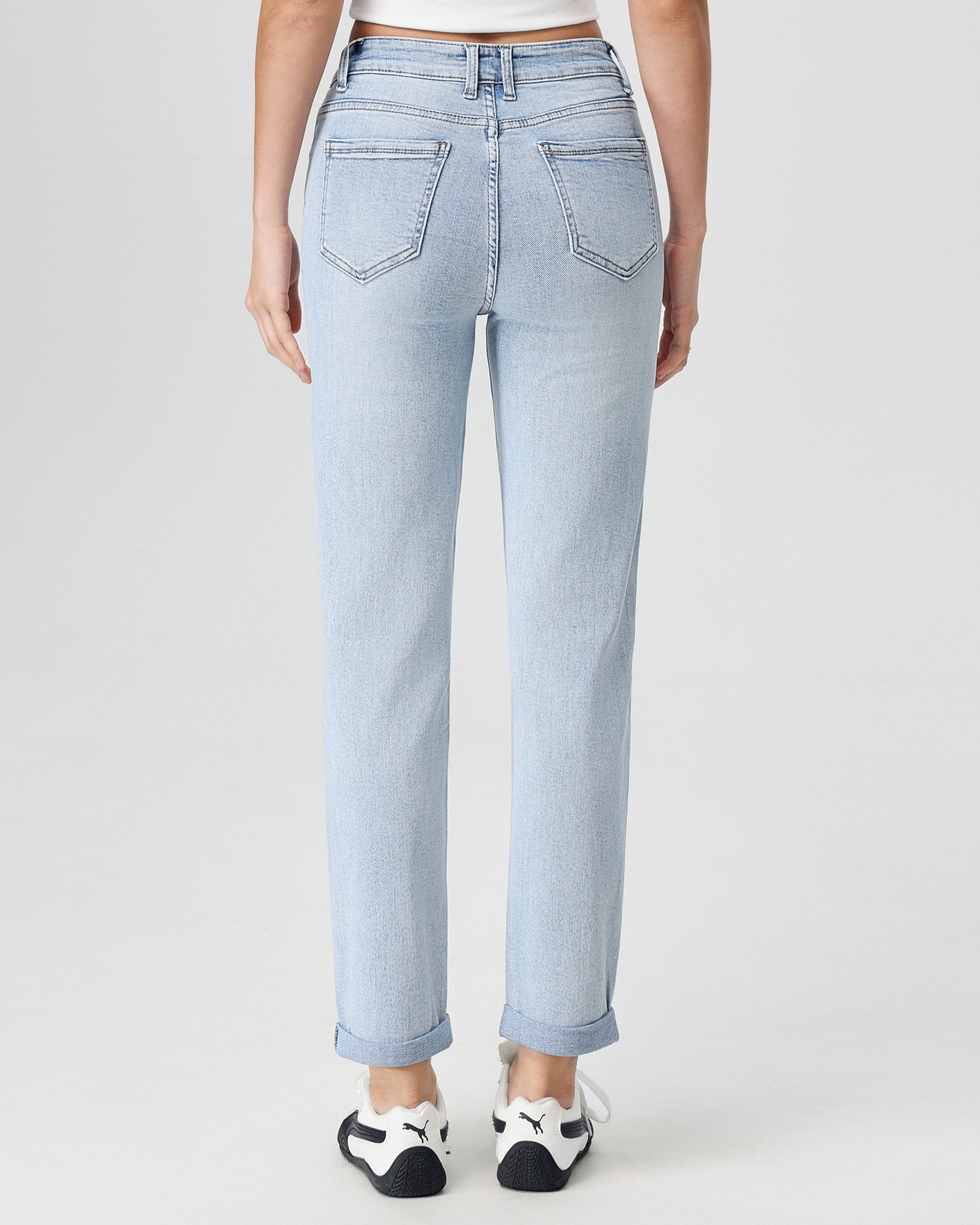 Lichtblauwe mom jeans dames Hello Miss met rechte pijpen - achterkant