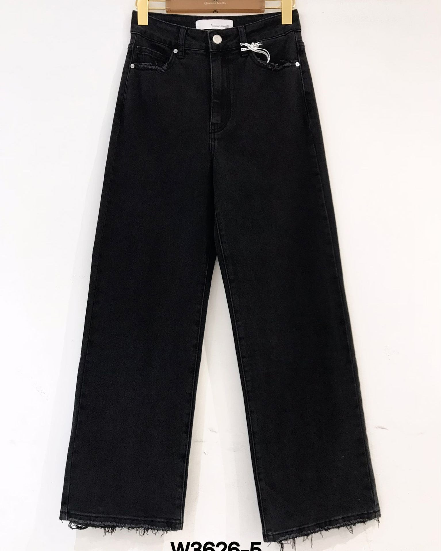 Queen Hearts | Wide leg, Straight jeans Miles-5 Zwart