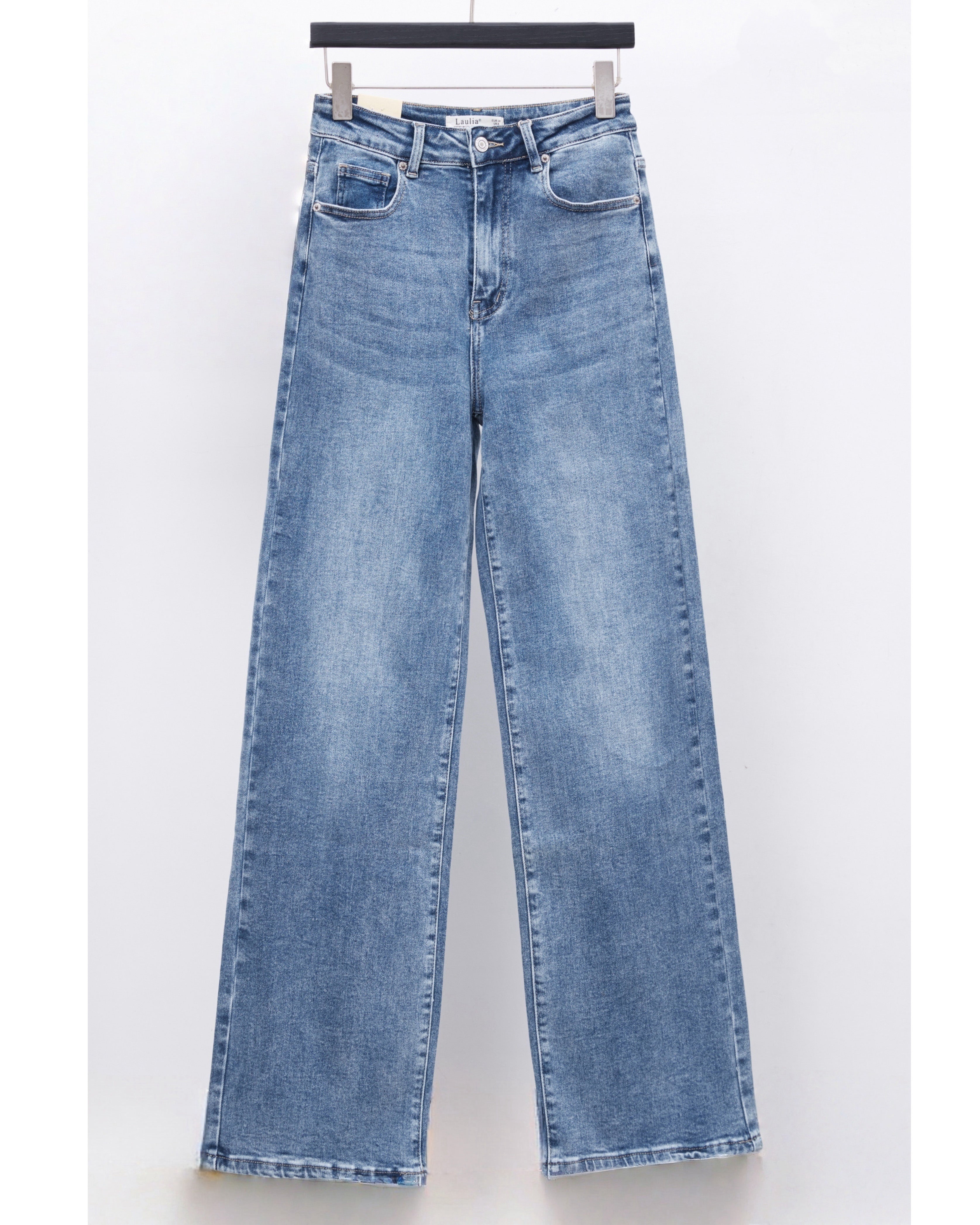 Laulia wide leg jeans full lengte lichtblauw met wijde pijpen – voorkant