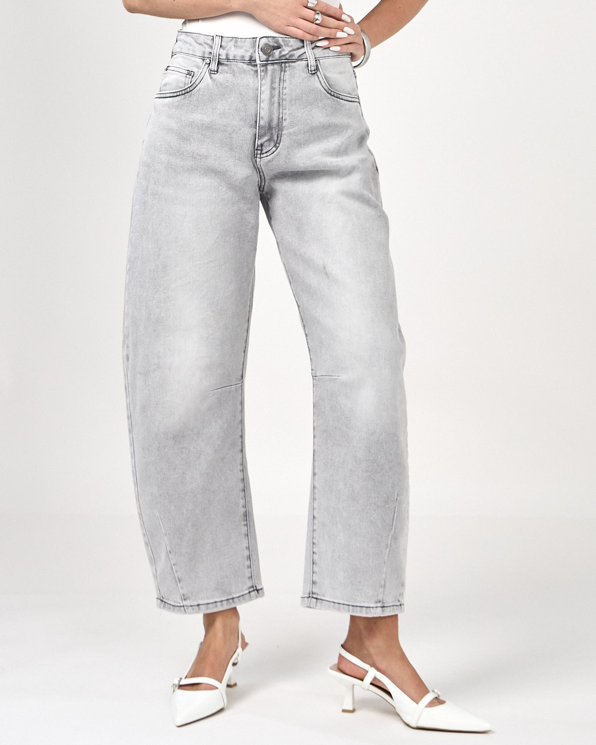 Ana & Lucy | Barrel jeans Natalie Grijs