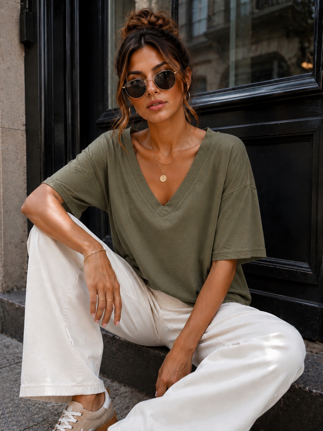 Basic T-shirt V-hals Milly Donkergroen