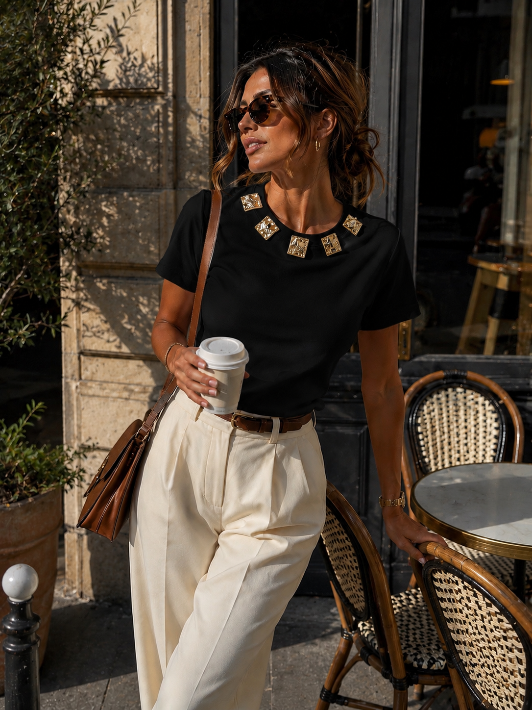T-shirt met gouden ornamenten Bibi Zwart