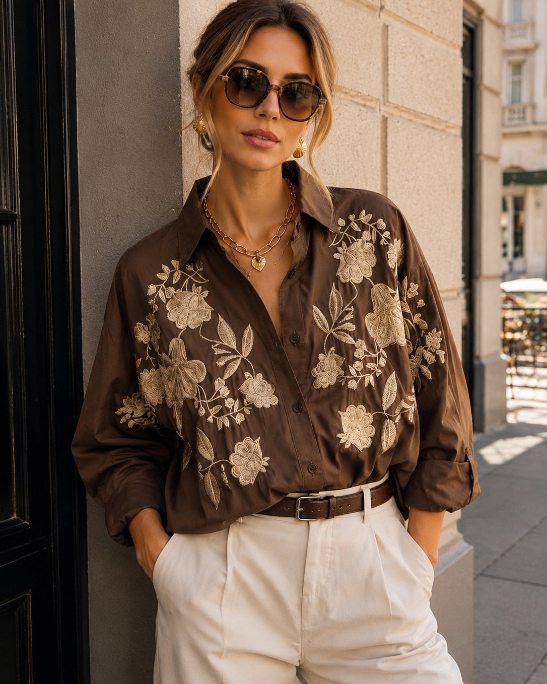 Blouse met bloemen Grace Bruin