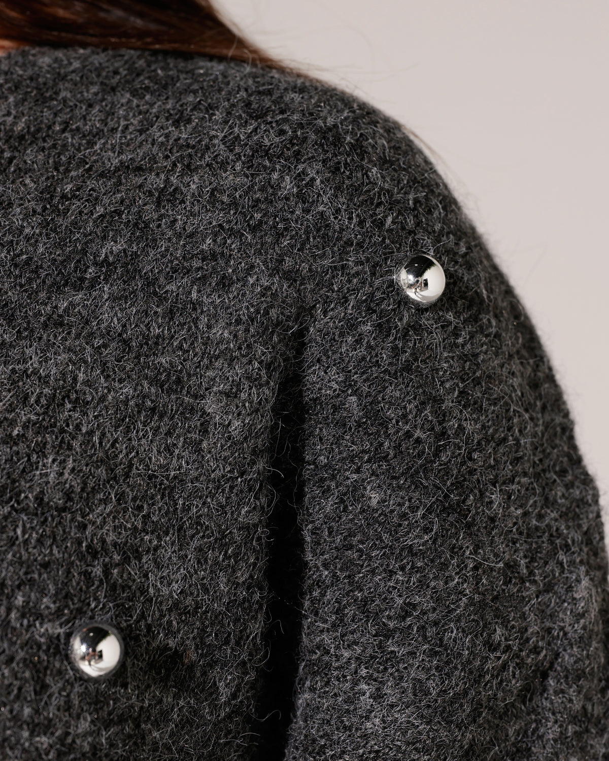 Trui met zilveren studs Pien Donkergrijs