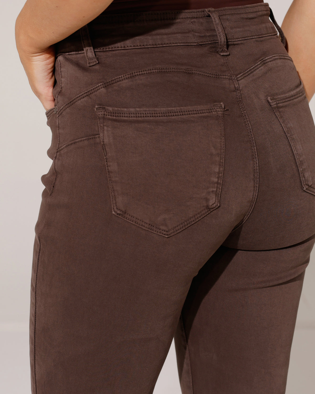 Ana & Lucy | Straight jeans Elia Donkerbruin