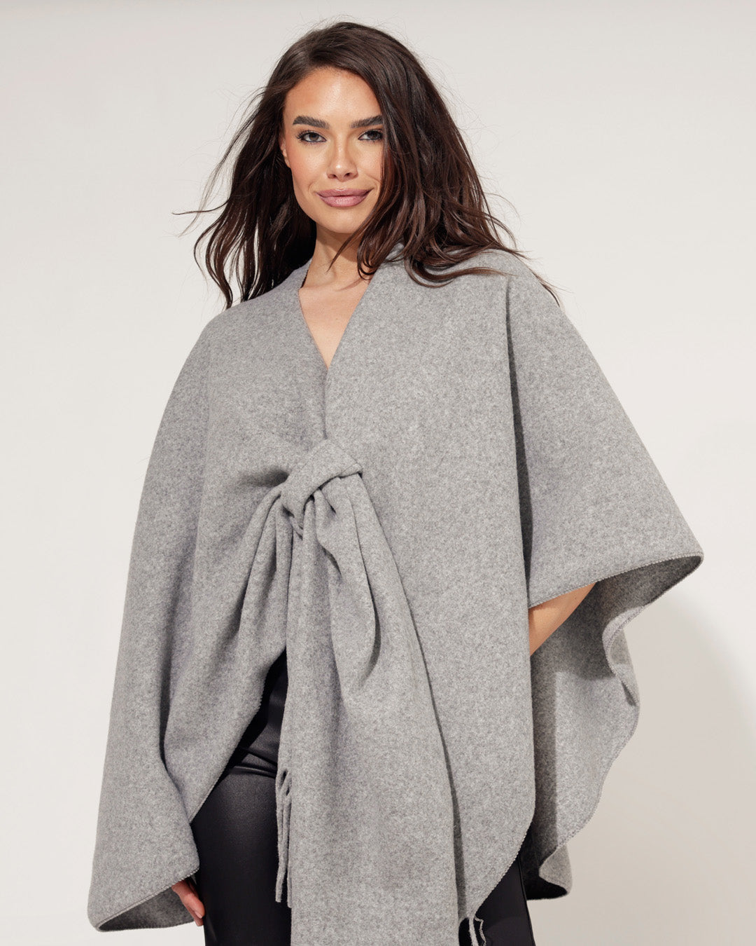 Poncho Zoe Grijs