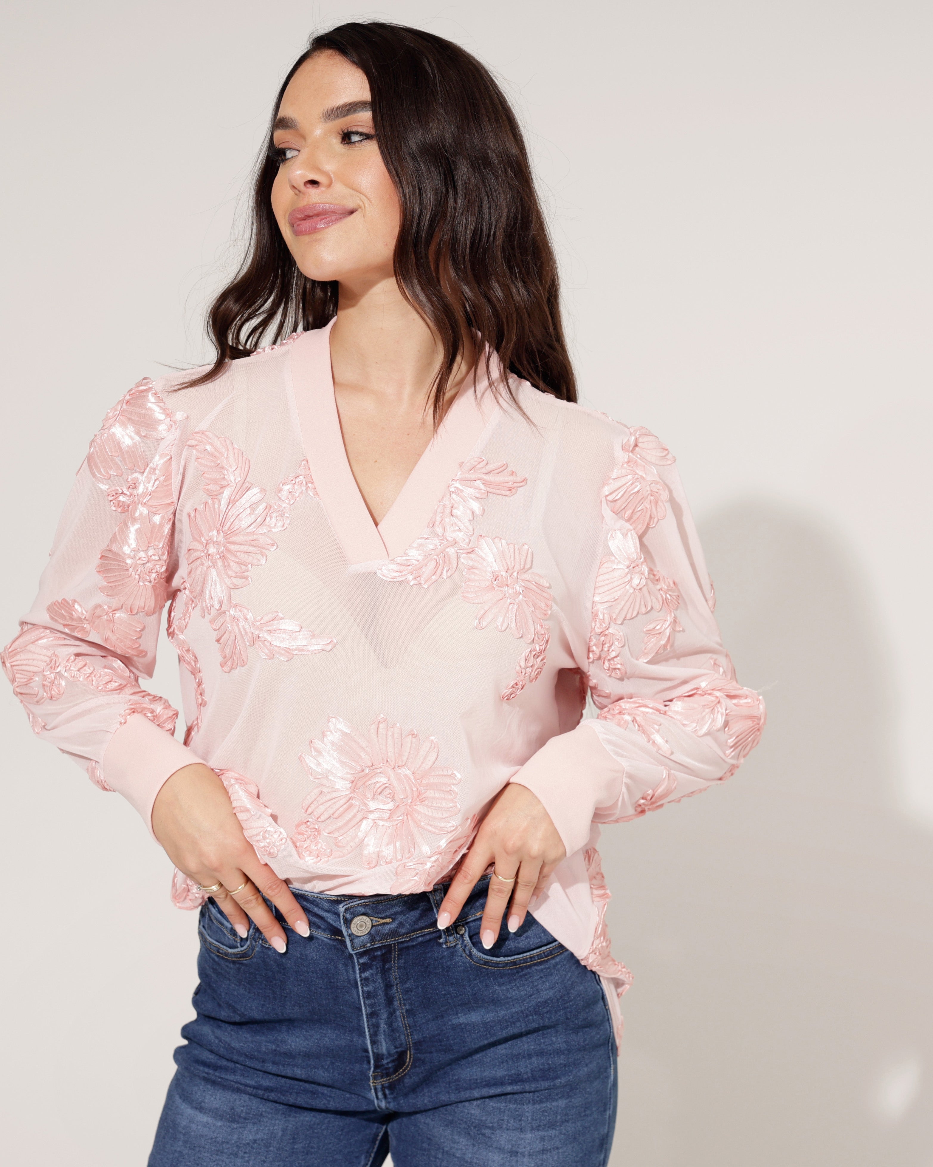 Top Cheryl Lichtroze