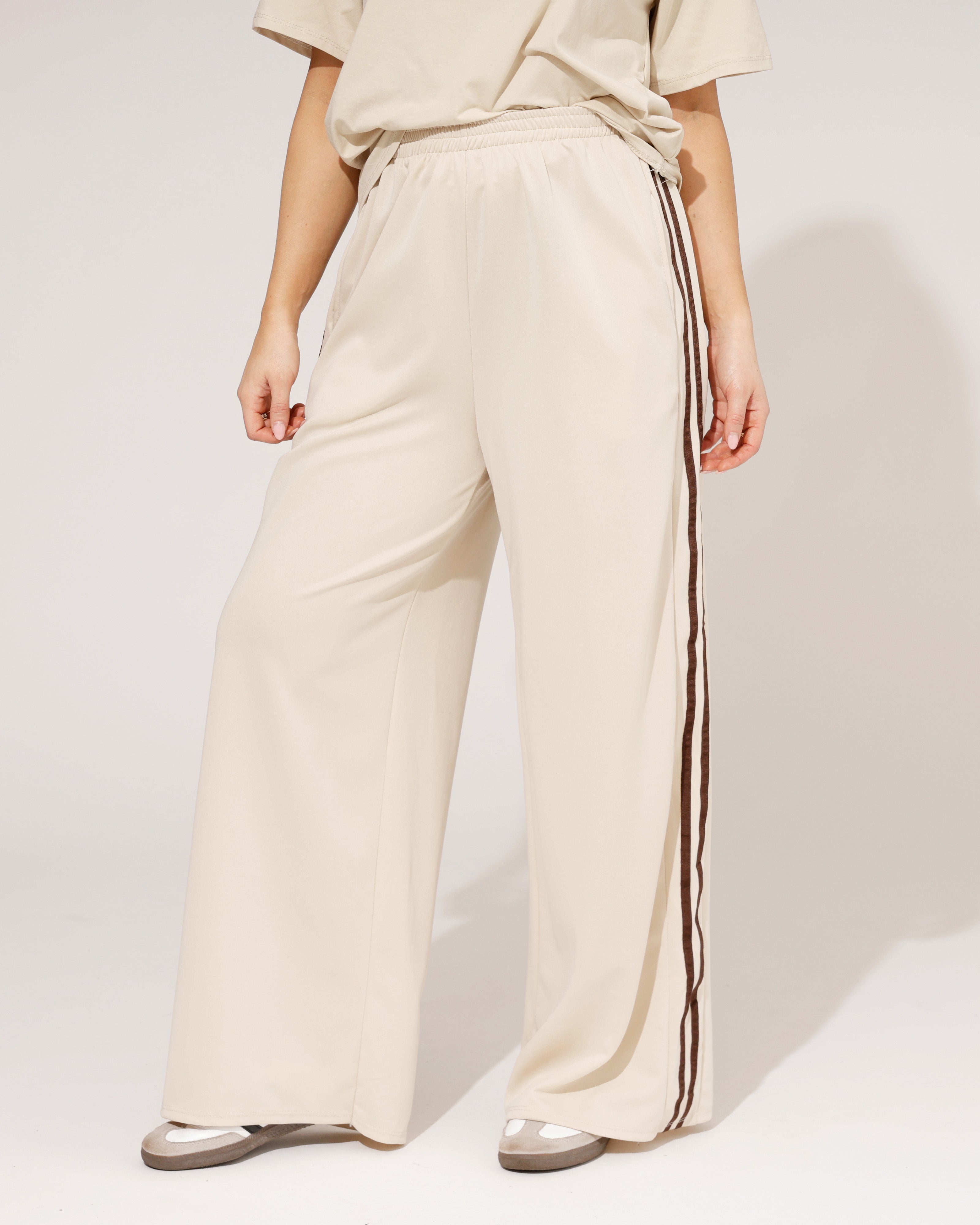 Wide leg broek met zijstrepen Kristy Beige/ Donkerbruin