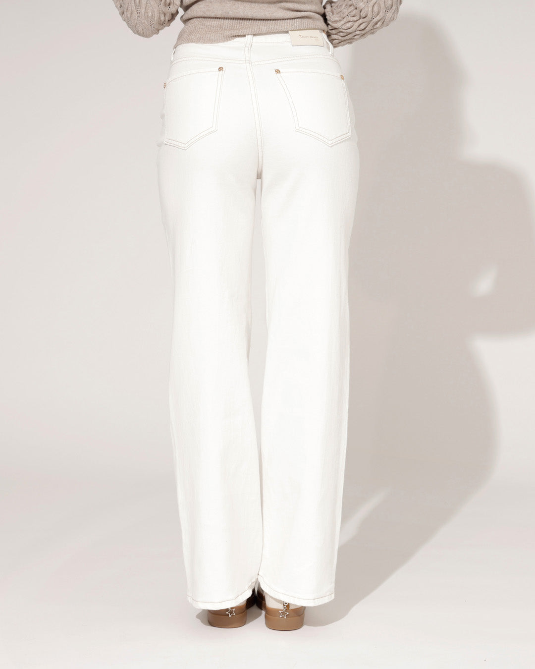 Queen Hearts | Wide leg, Straight jeans Joelle-B1 Roomwit