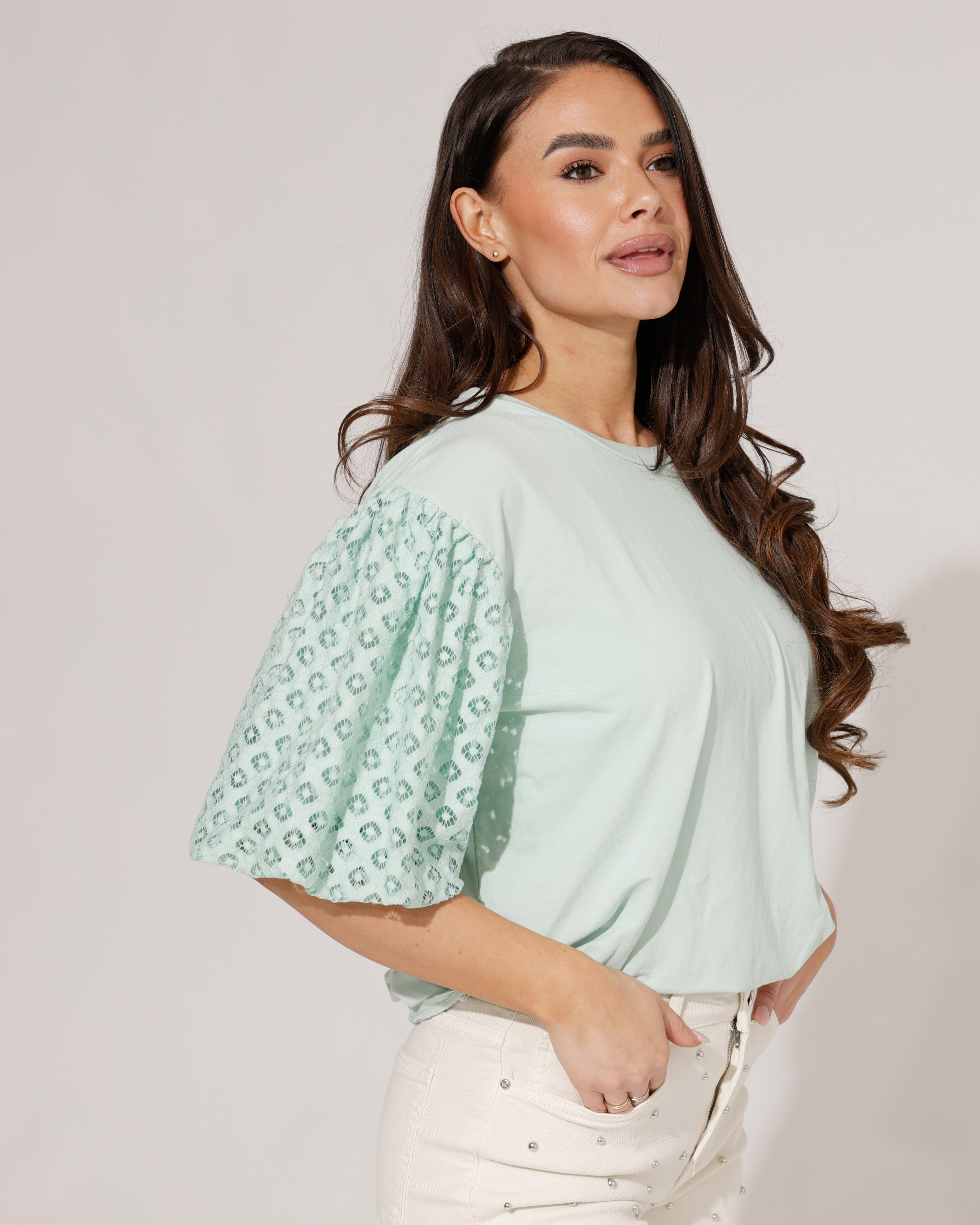 Top met korte mouw kant Bella Mint
