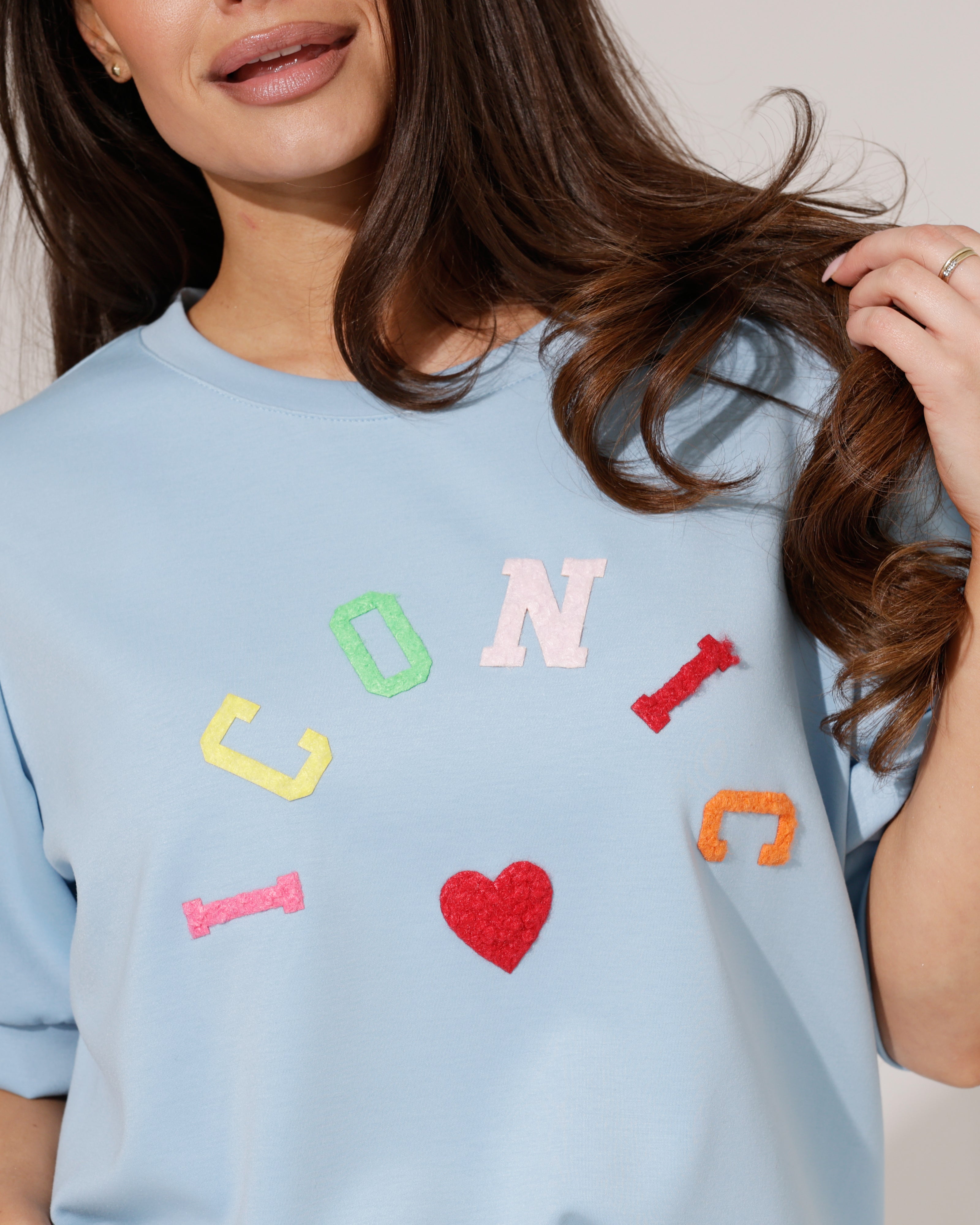 Top Iconic met hart Lichtblauw