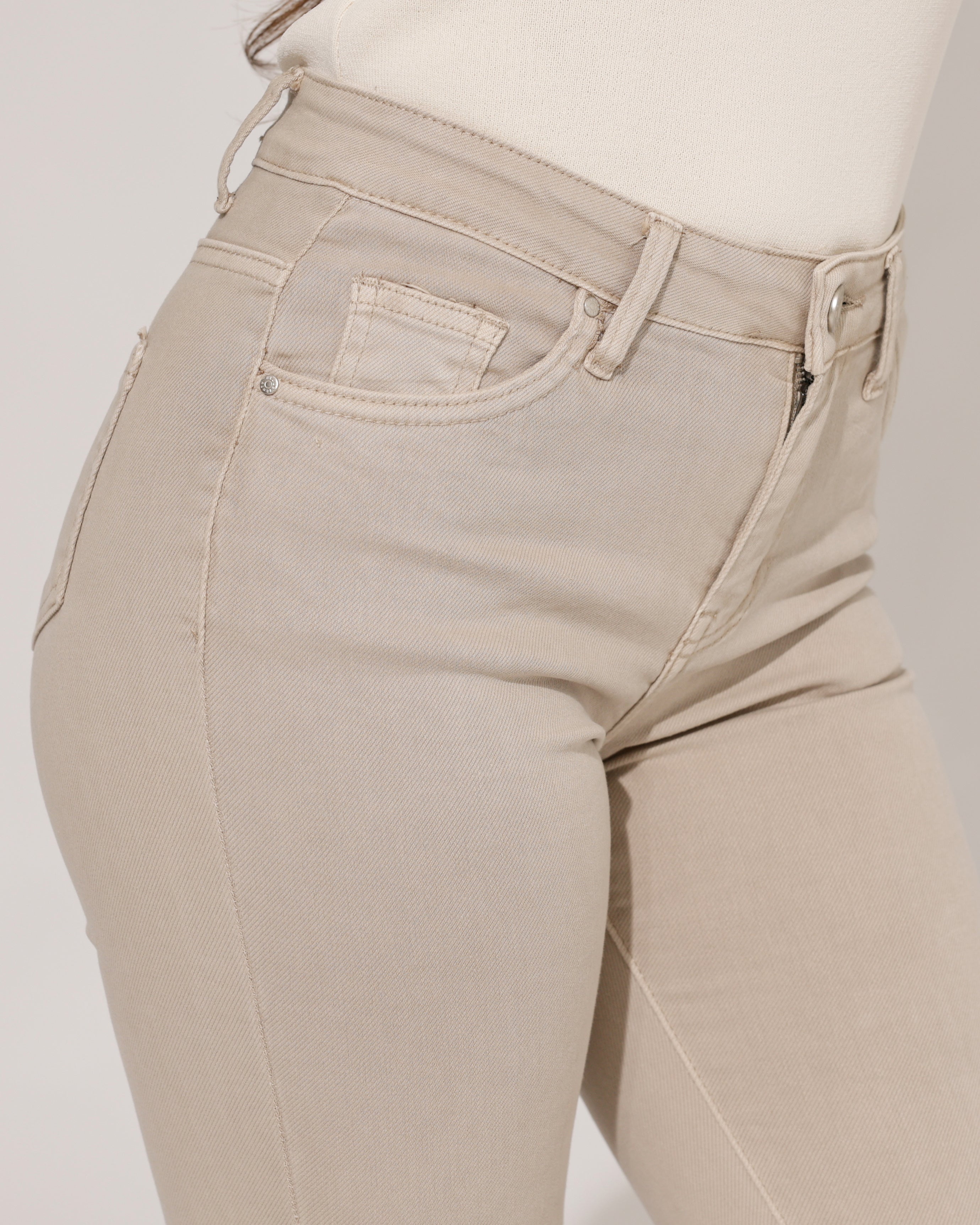 Redseventy | Flared jeans Janey-5 Zand