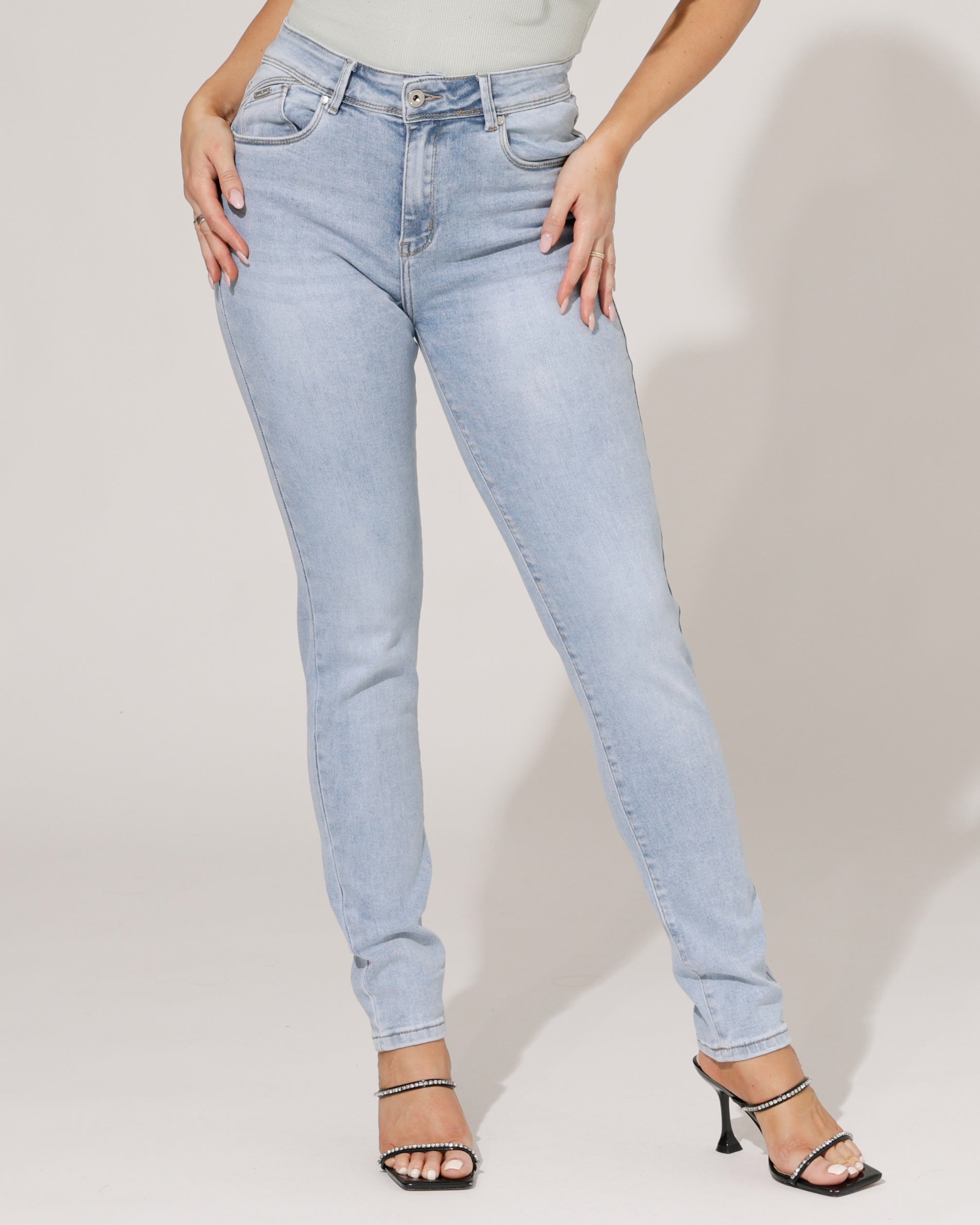 Norfy | Skinny jeans push up Pina-1 Lichtblauw