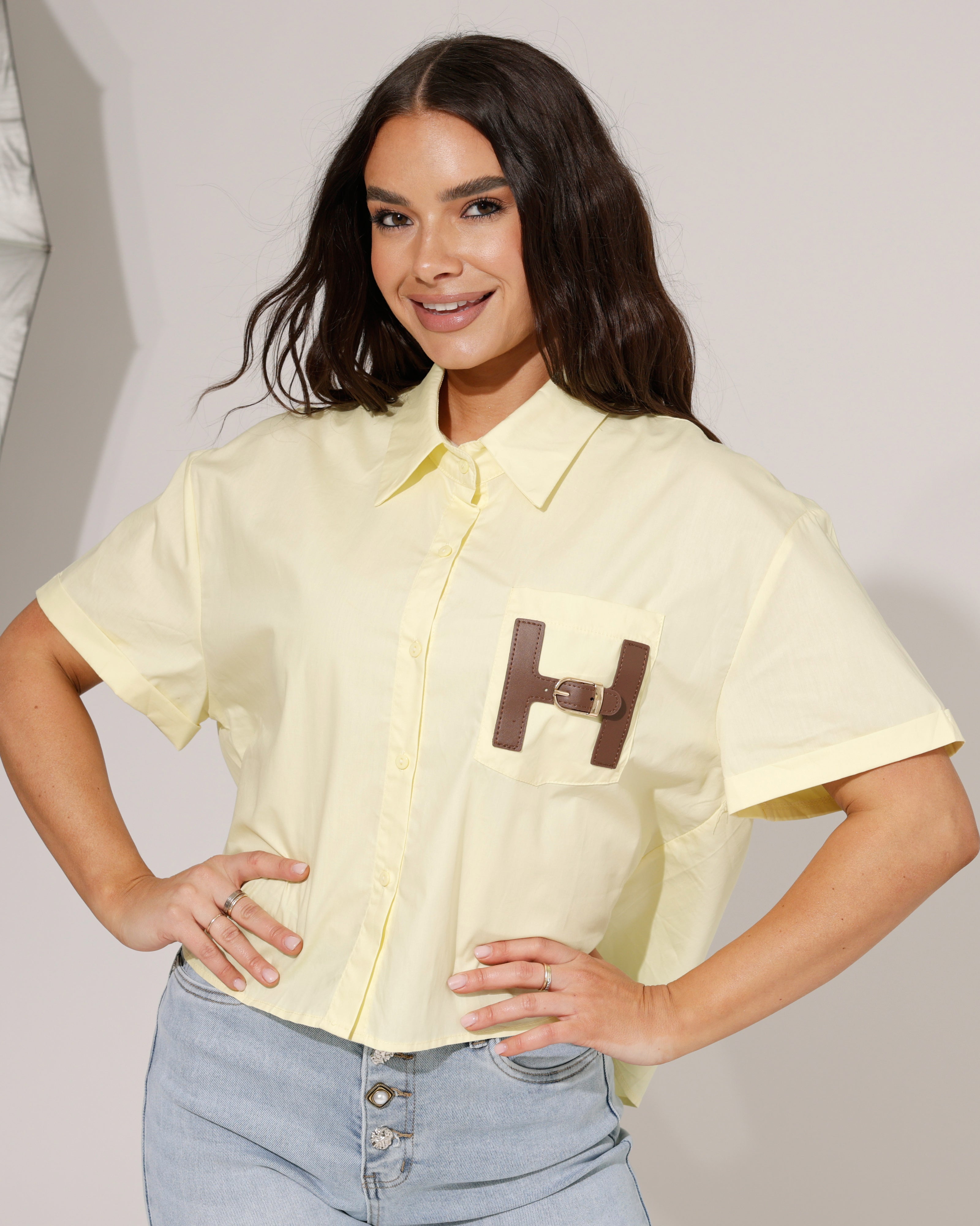 Kortvallende blouse Yva Geel