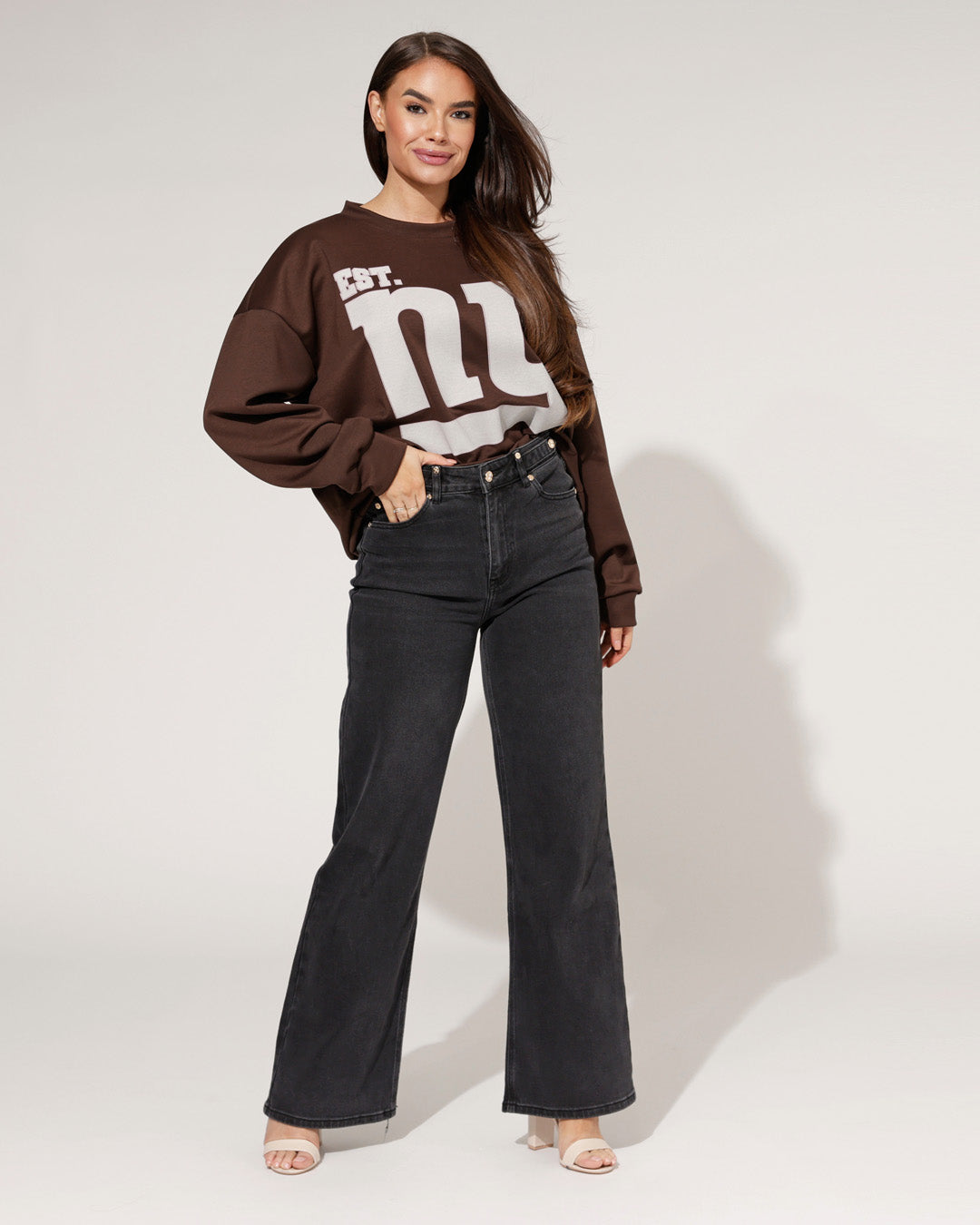 Queen Hearts | Wide leg, Straight jeans Joelle Zwart