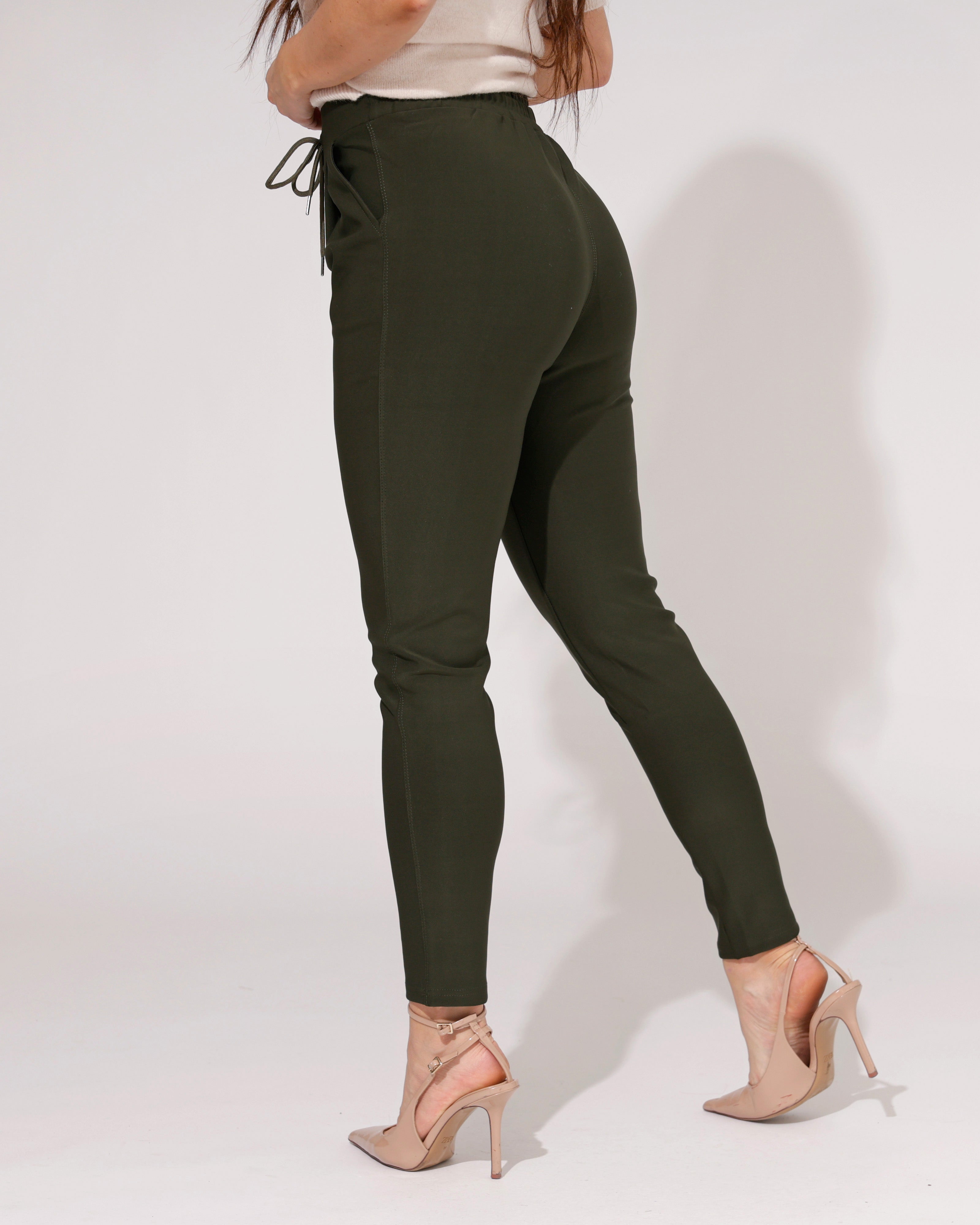 Broek Nova Donkergroen