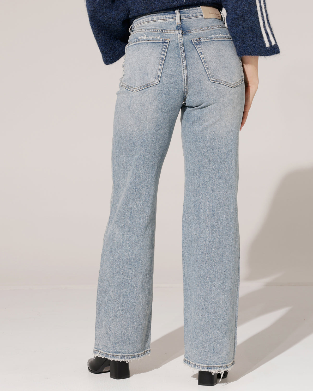 Queen Hearts | Wide leg jeans met strass Yaya Blauw
