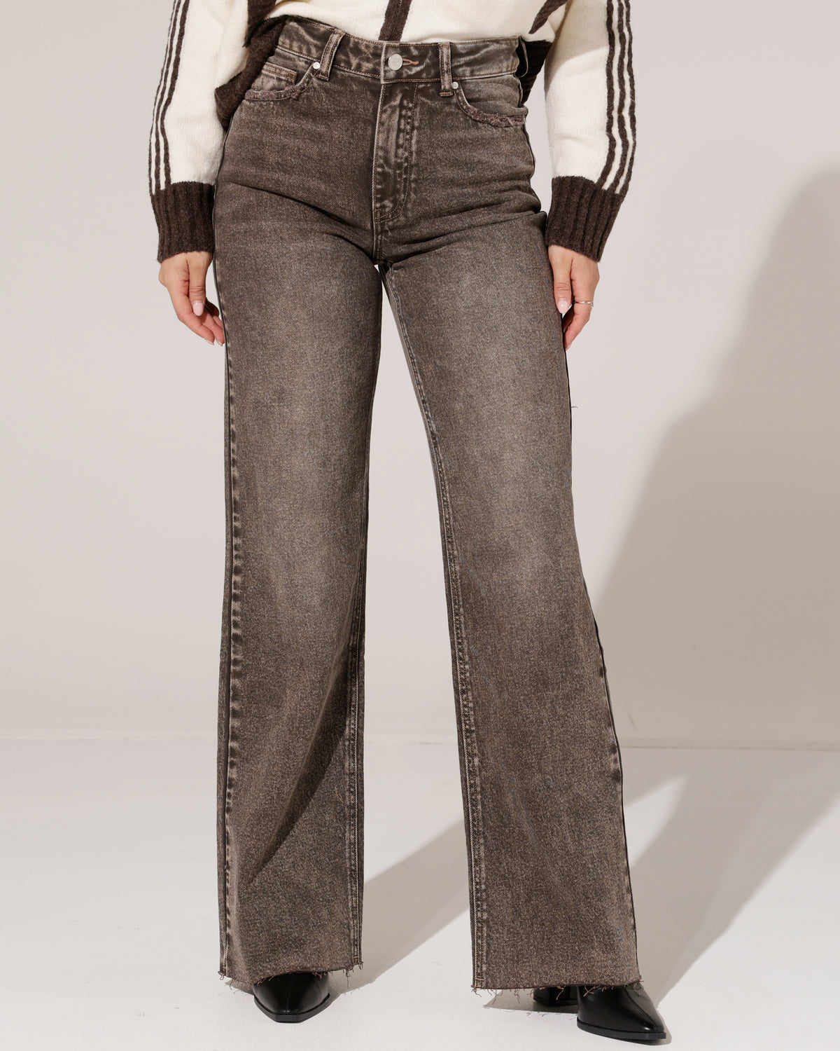 Queen Hearts | Wide leg jeans TALL Nina-24 Bruin