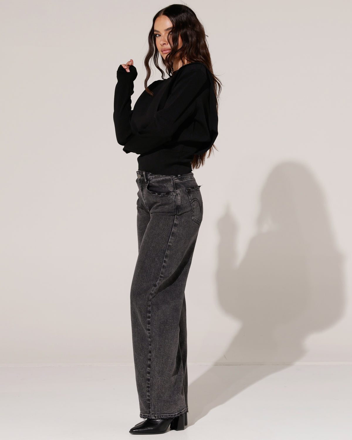Queen Hearts | Barrel jeans Kyra-6 Zwart