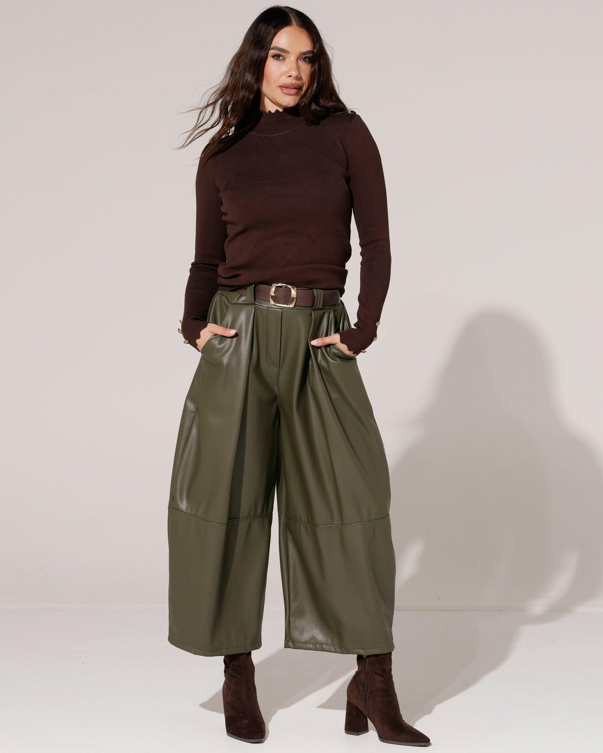 Leatherlook wide leg broek Babs Groen