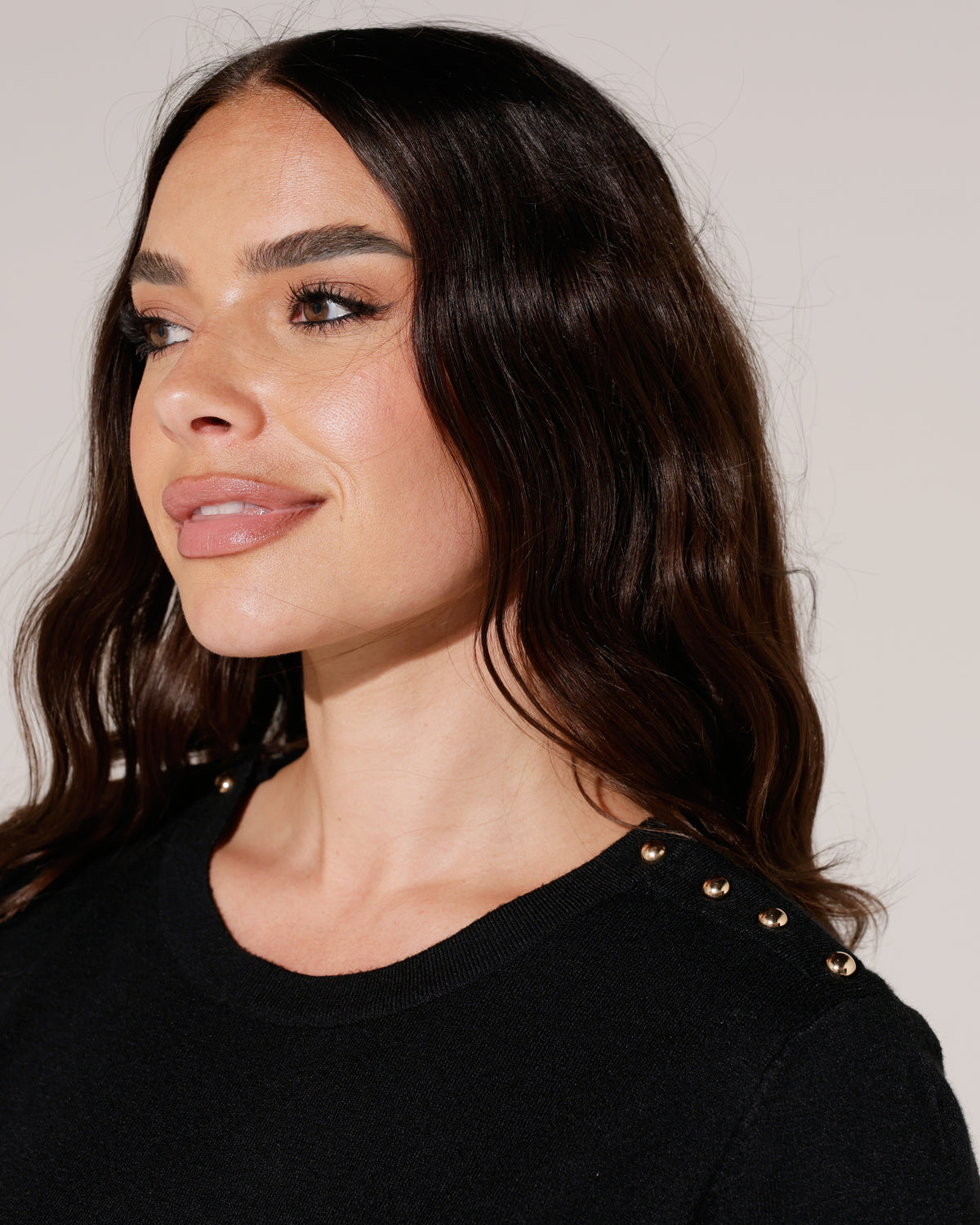 Top met goudkleurige studs Lize Zwart