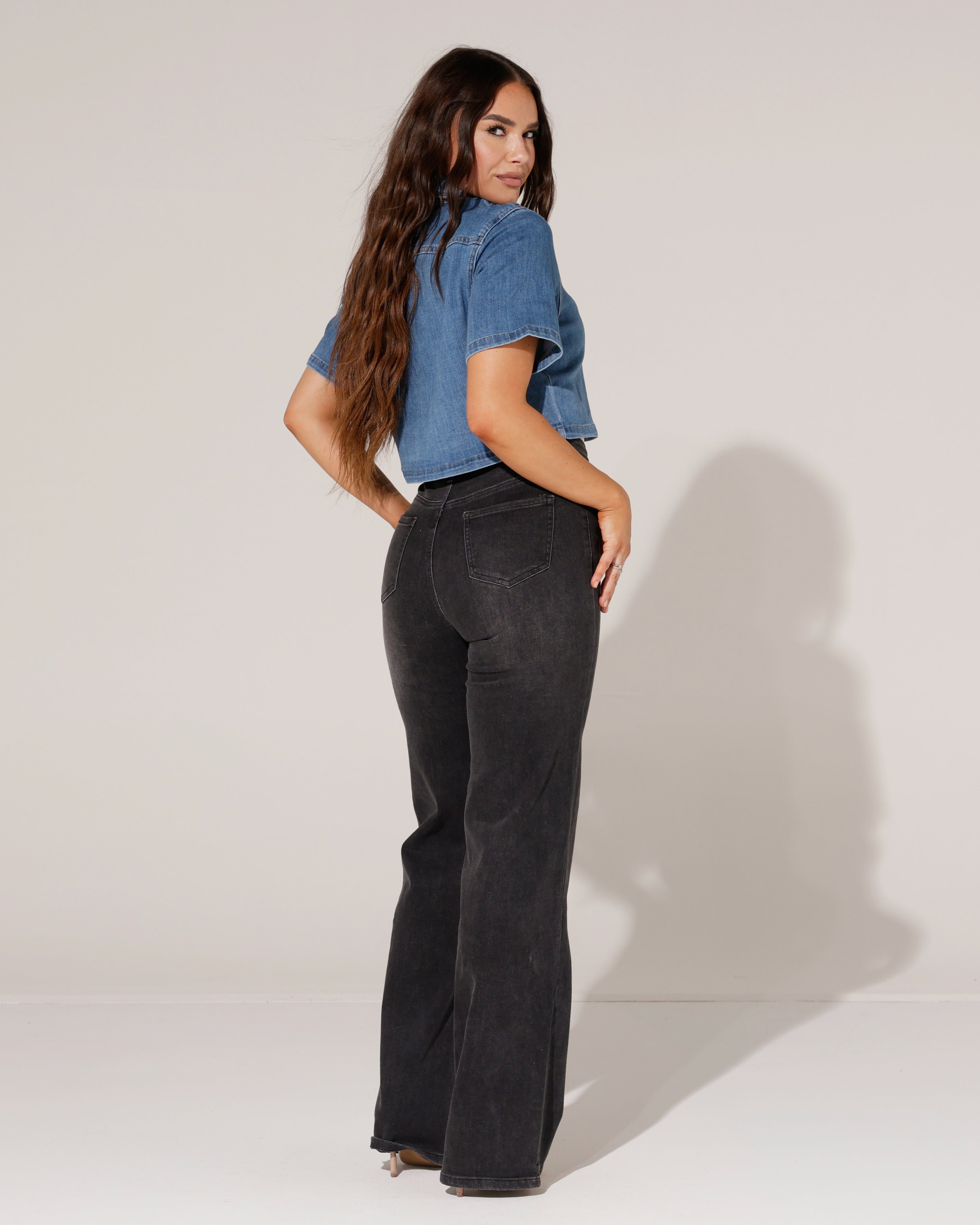 Laulia | Spijkerblouse kortvallend Nina Blauw