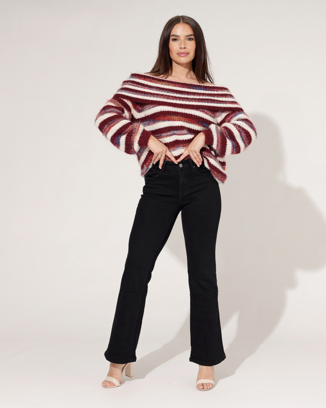 Redseventy | Flared jeans Kelly-2 Zwart
