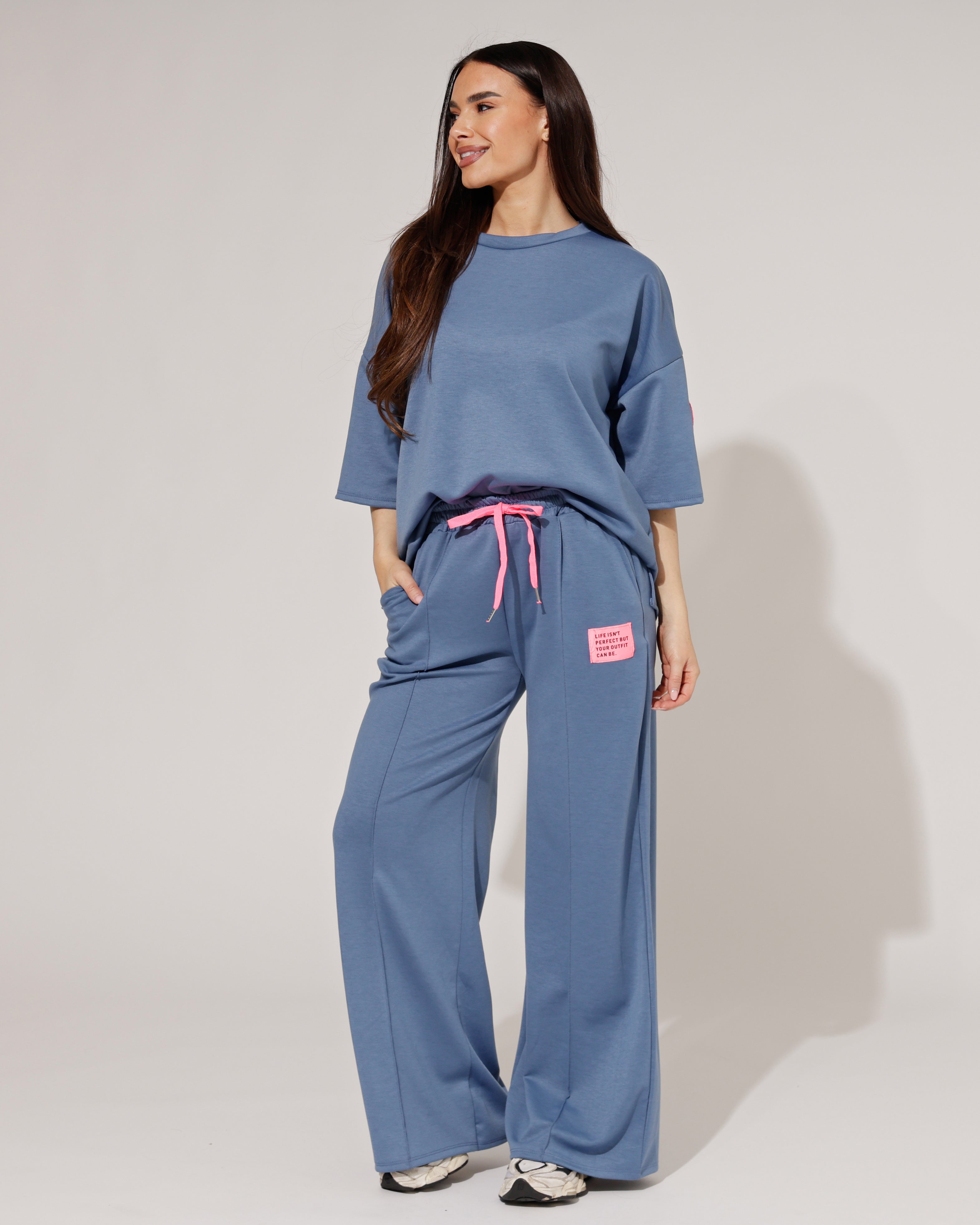 Huispak isn't Perfect korte mouwen Blauw