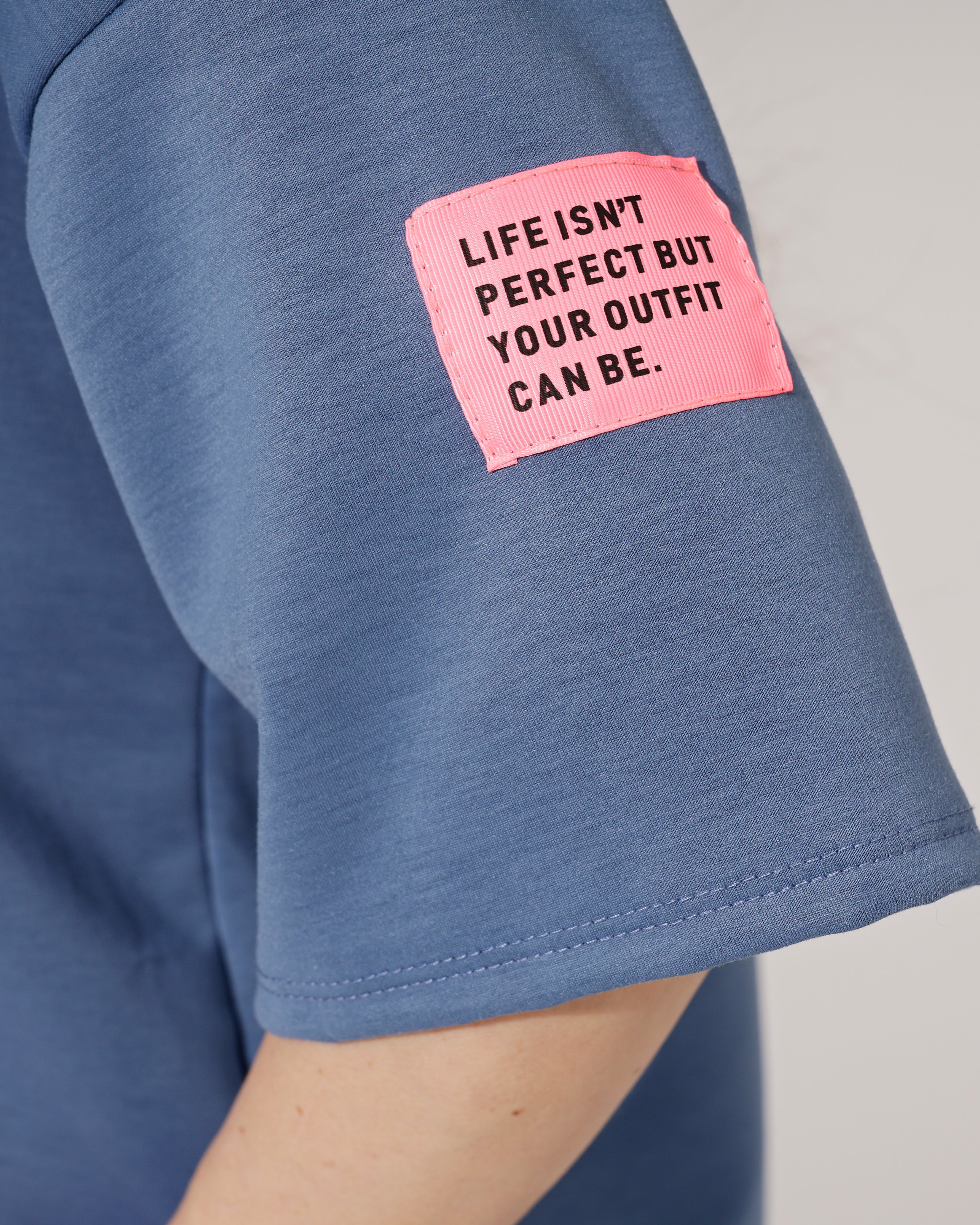 Huispak isn't Perfect korte mouwen Blauw