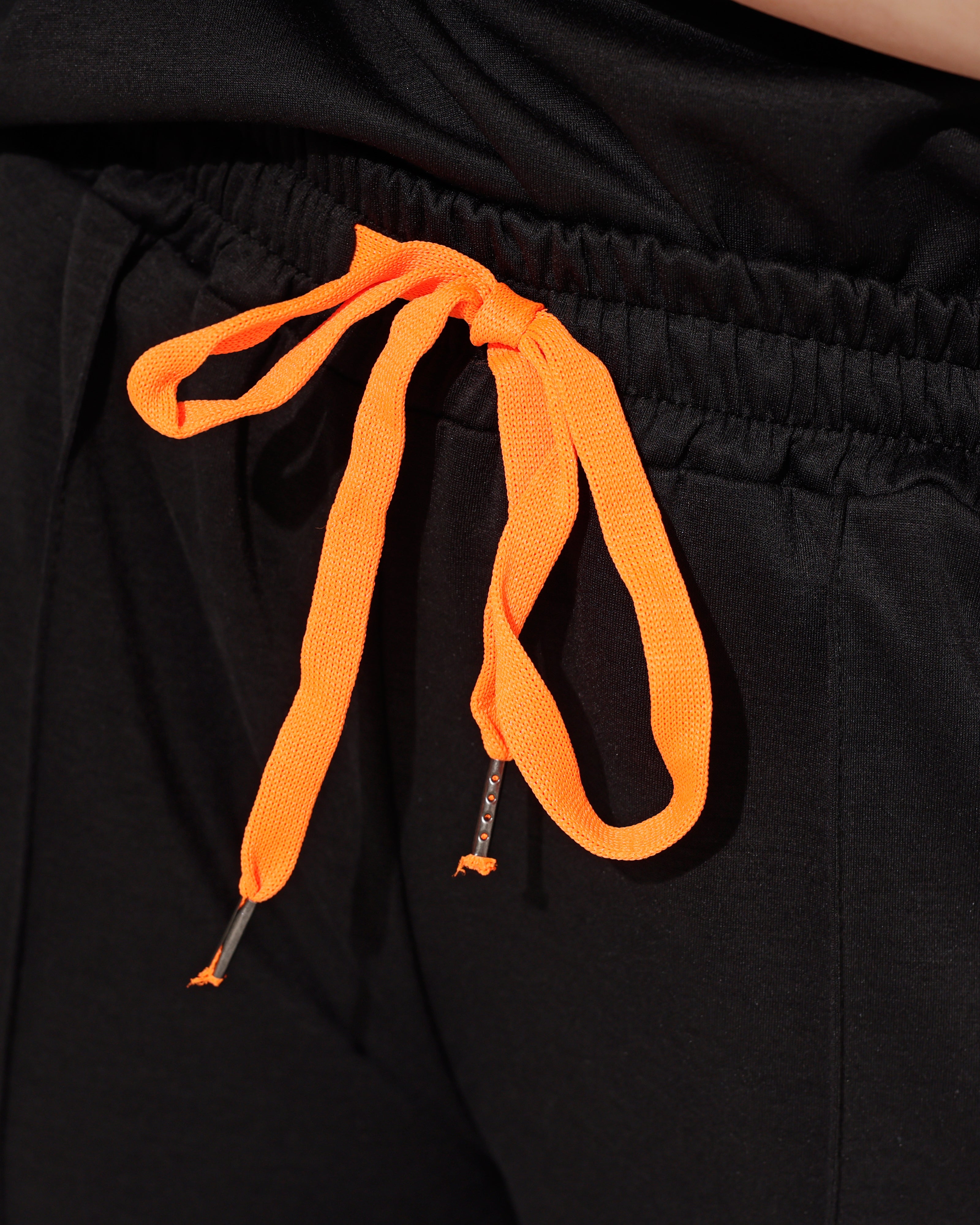 Huispak isn't Perfect korte mouwen Zwart