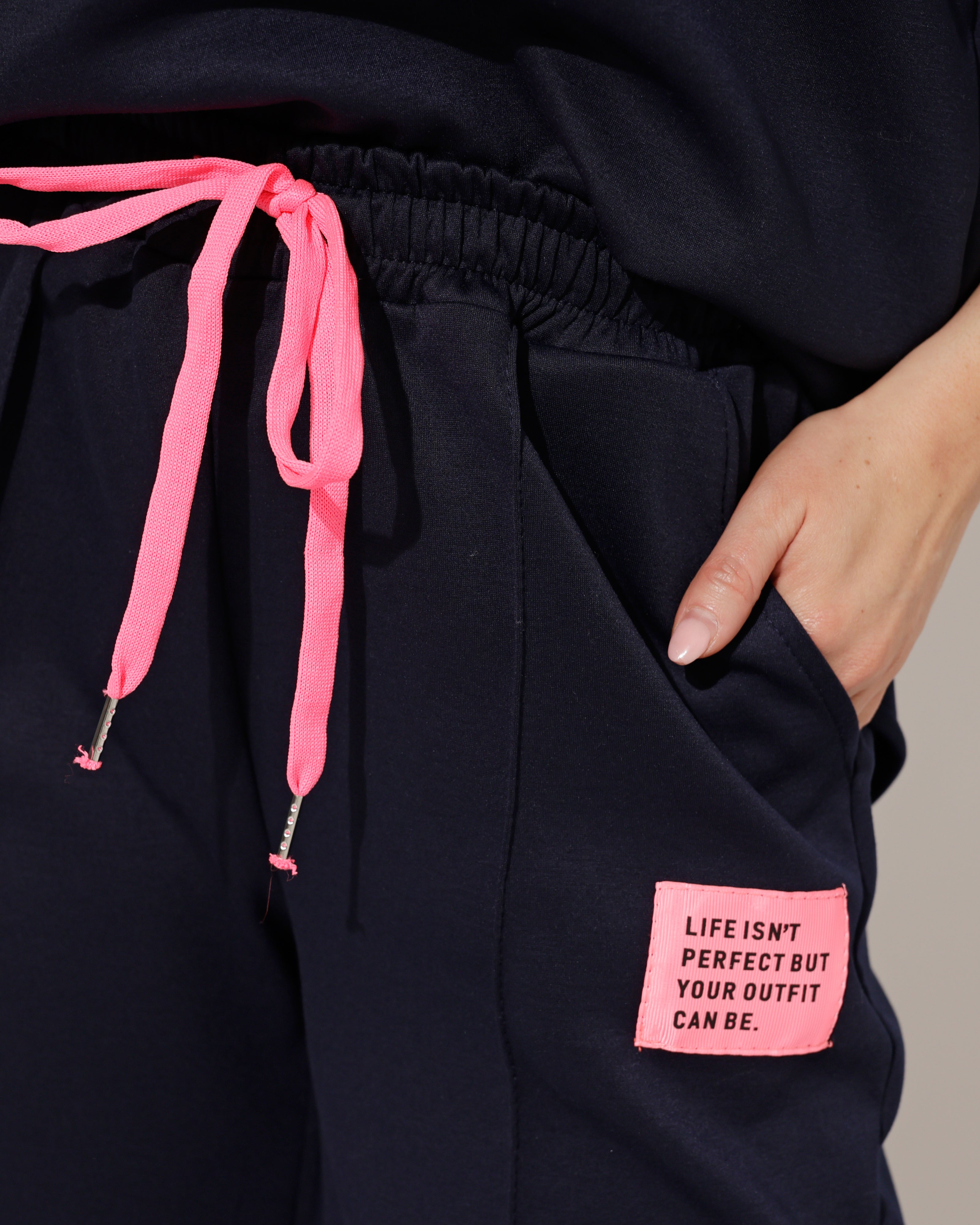 Huispak isn't Perfect korte mouwen Donkerblauw