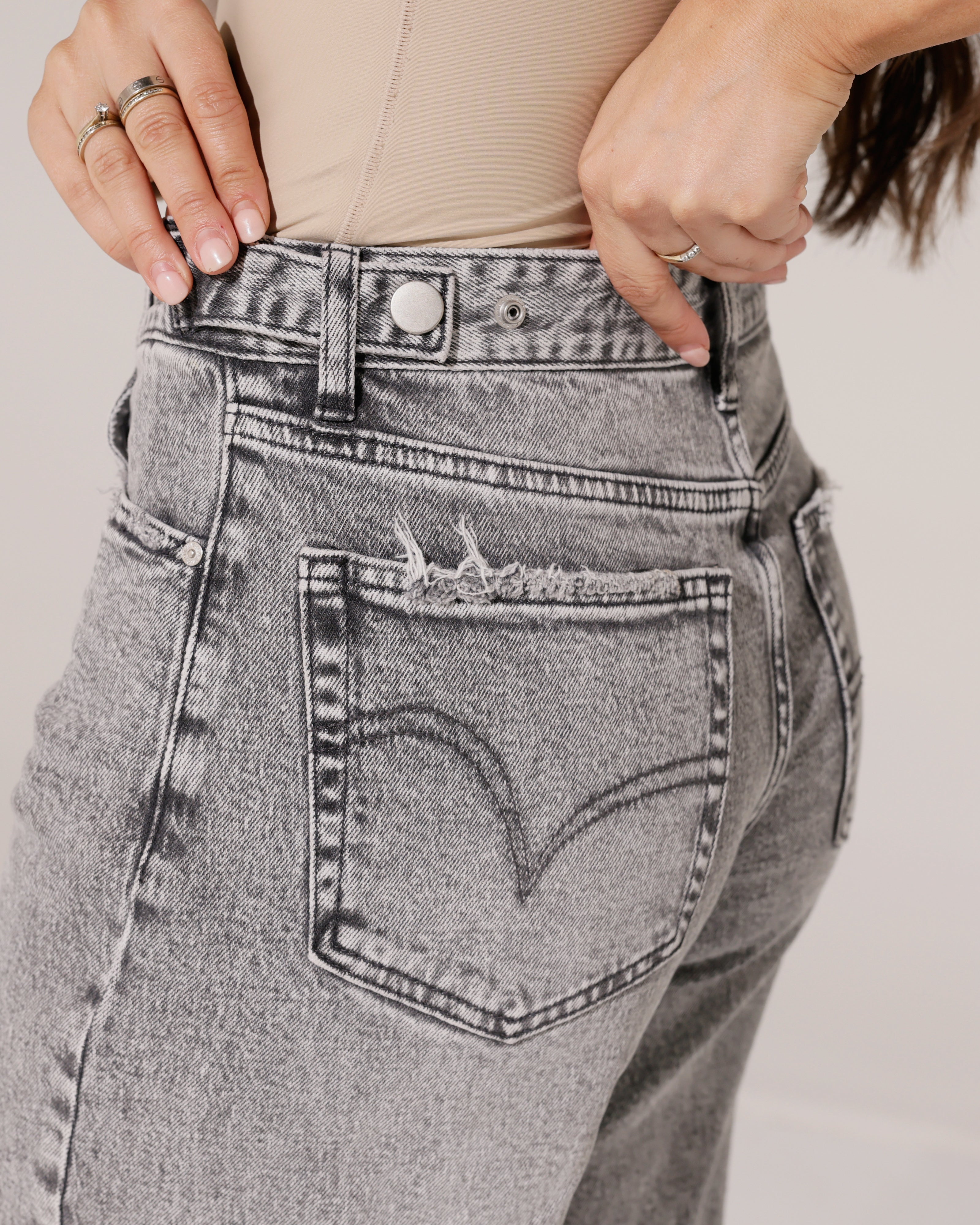 Queen Hearts | Wide leg jeans, Mid waist Vicky-4 Grijs