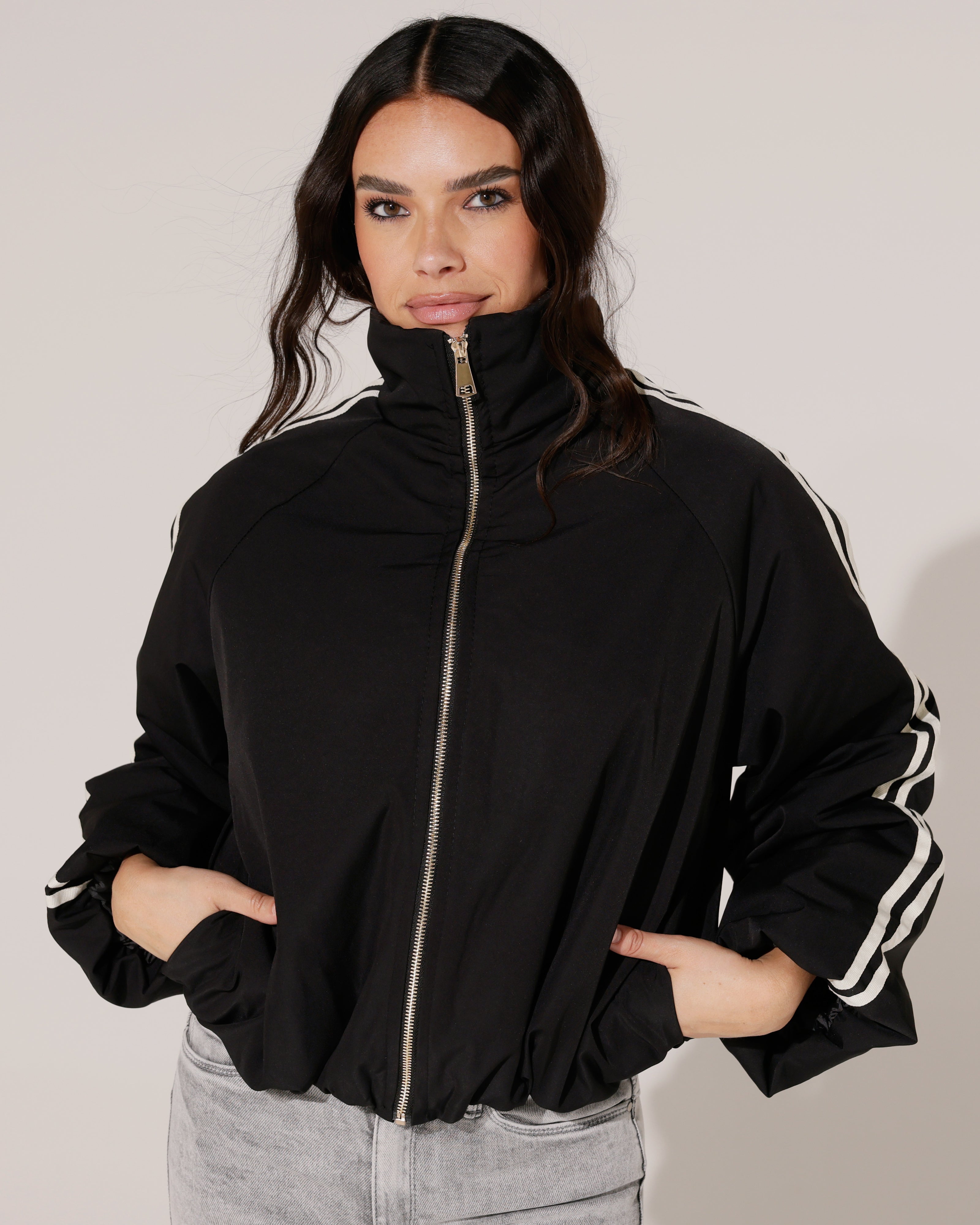 Tussenjacket met strepen Vivey Zwart