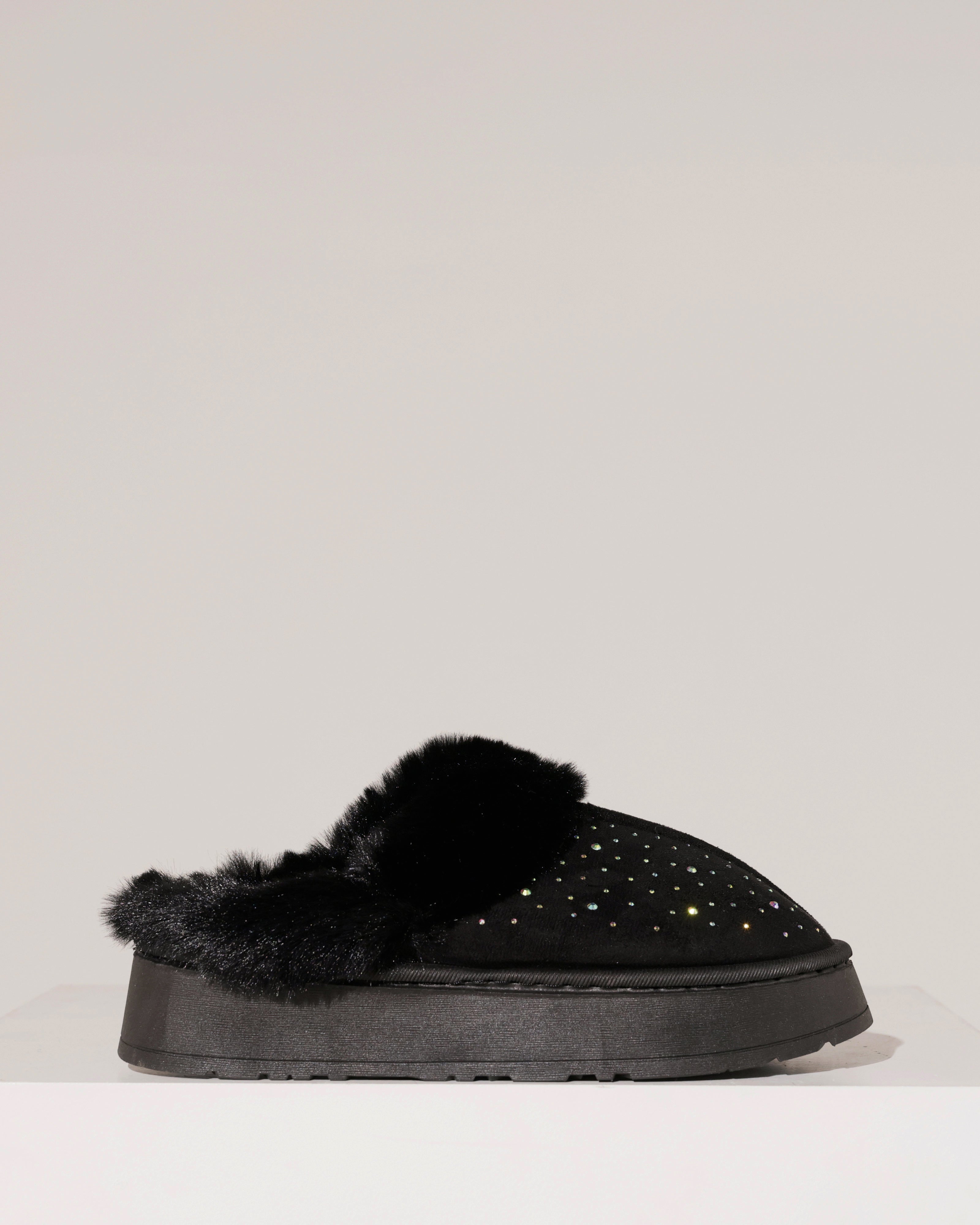 Pantoffel met strass en zachte voering Kiki Zwart