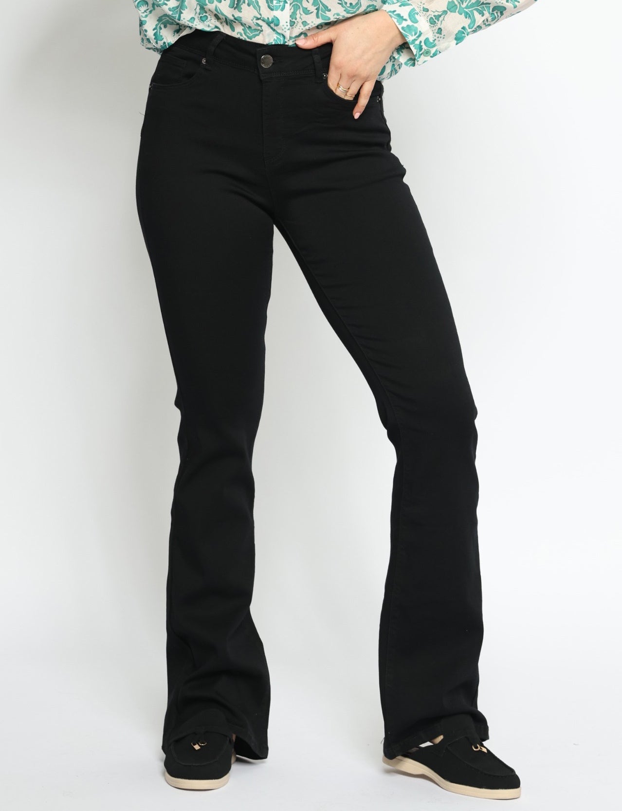 Norfy | Flared jeans Suus Zwart