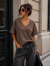 Basic T-shirt V-hals Milly Donkerbruin
