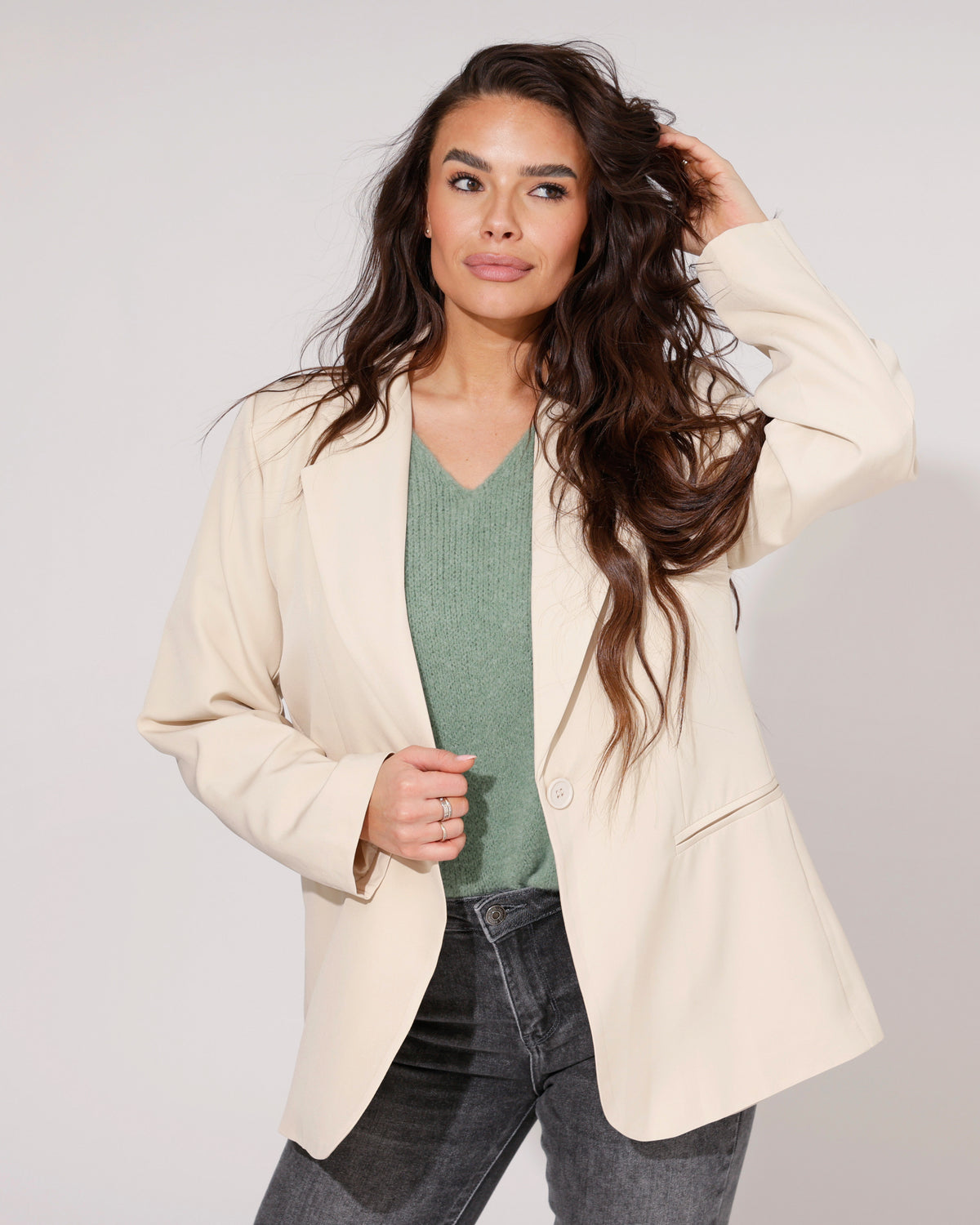 Blazer Lilly in zand, extra aanzicht 2