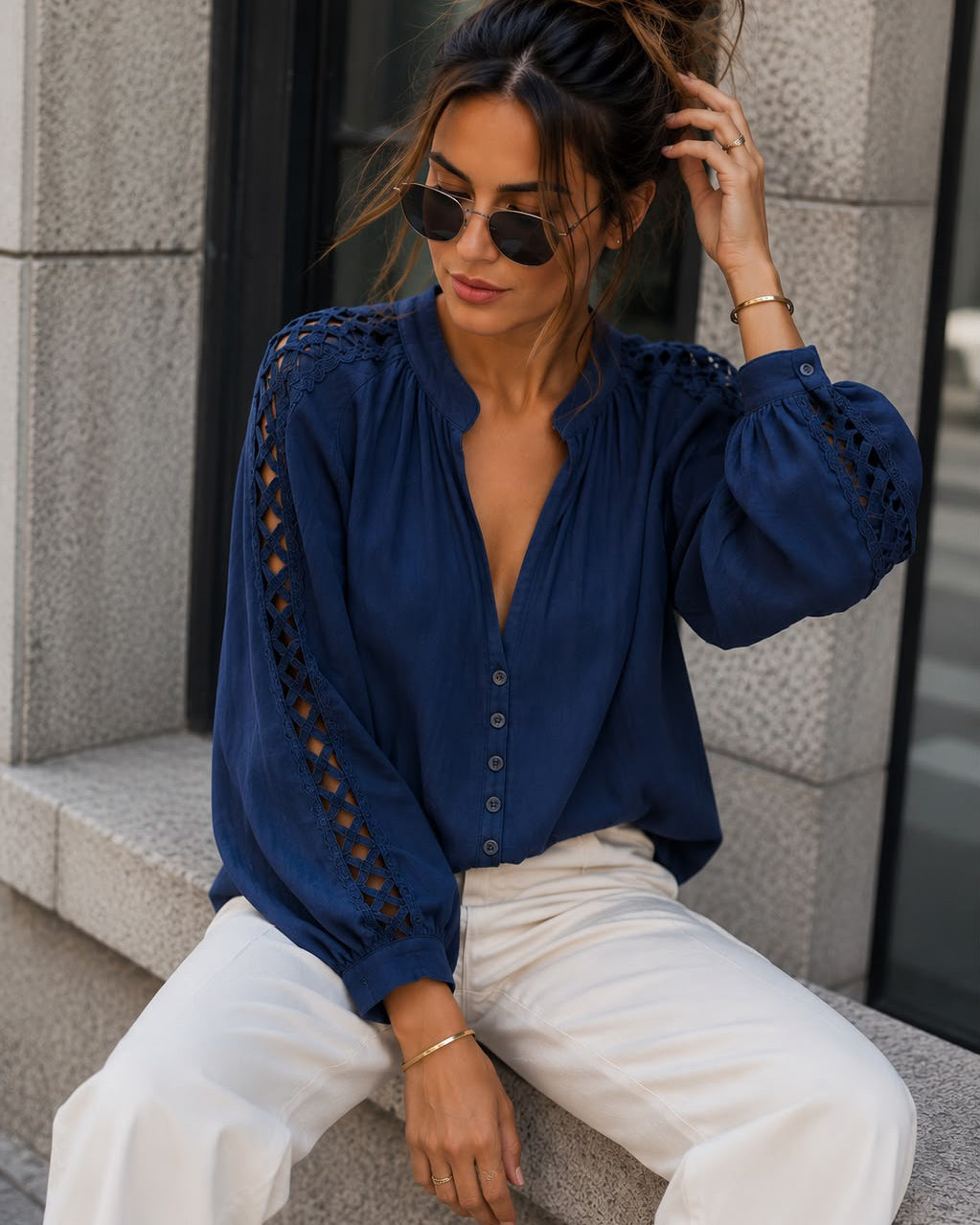 Blouse met open mouwen Nataly in donkerblauw