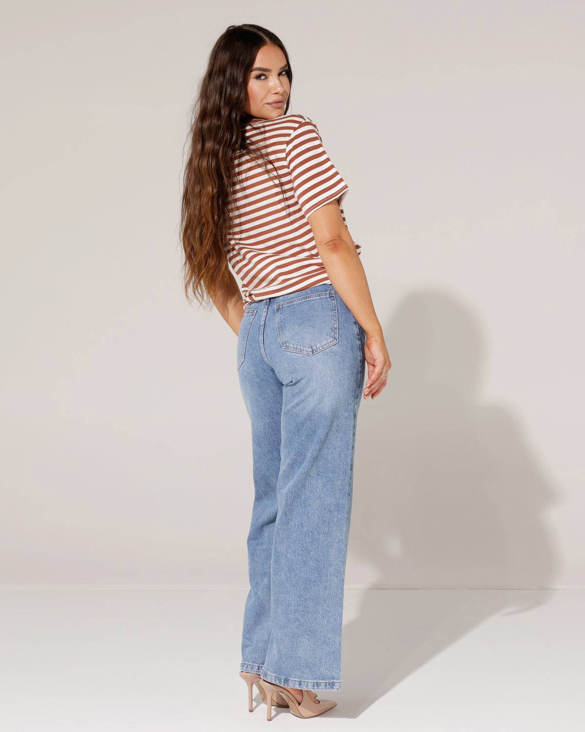 Folyrose Wide leg jeans Nena in blauw, extra aanzicht 7