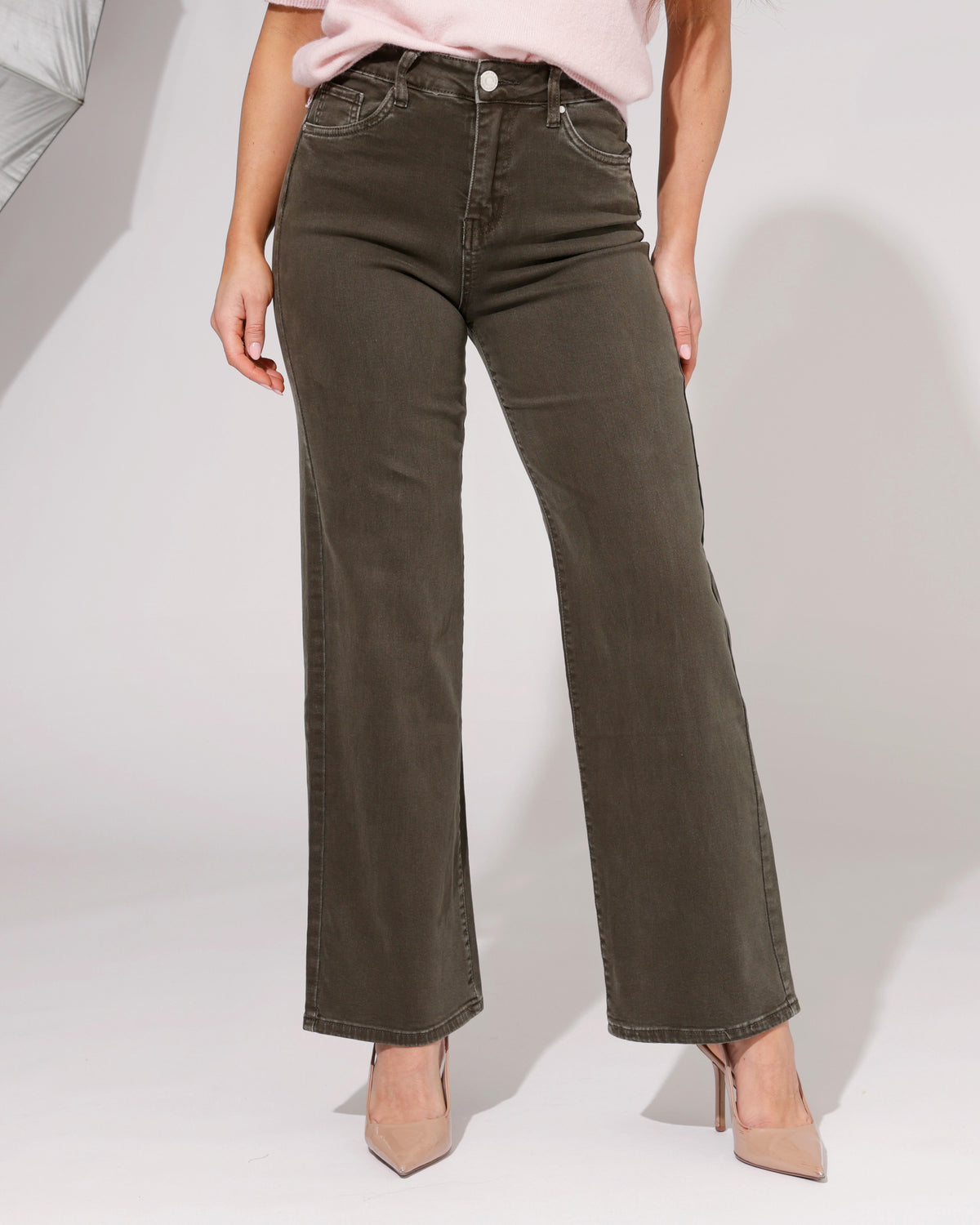 Goodies Wide leg jeans Es-13 in donkergroen, vooraanzicht