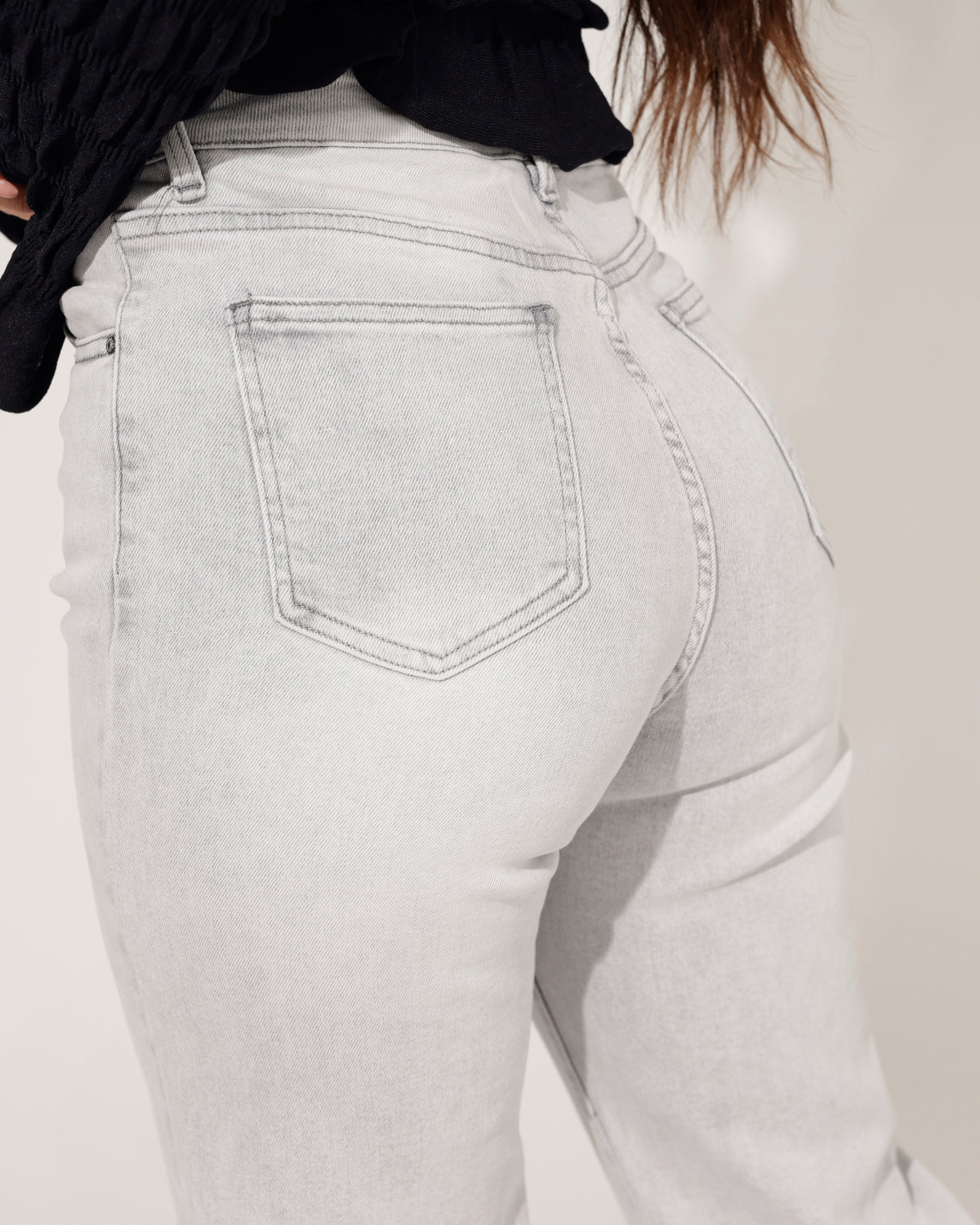 Hello Miss Wide leg jeans Tess-2 in grijs, detailfoto