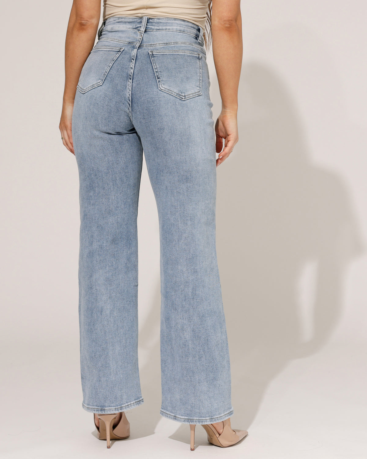 Hello Miss Wide leg jeans Tess-3 in lichtblauw, extra aanzicht 2
