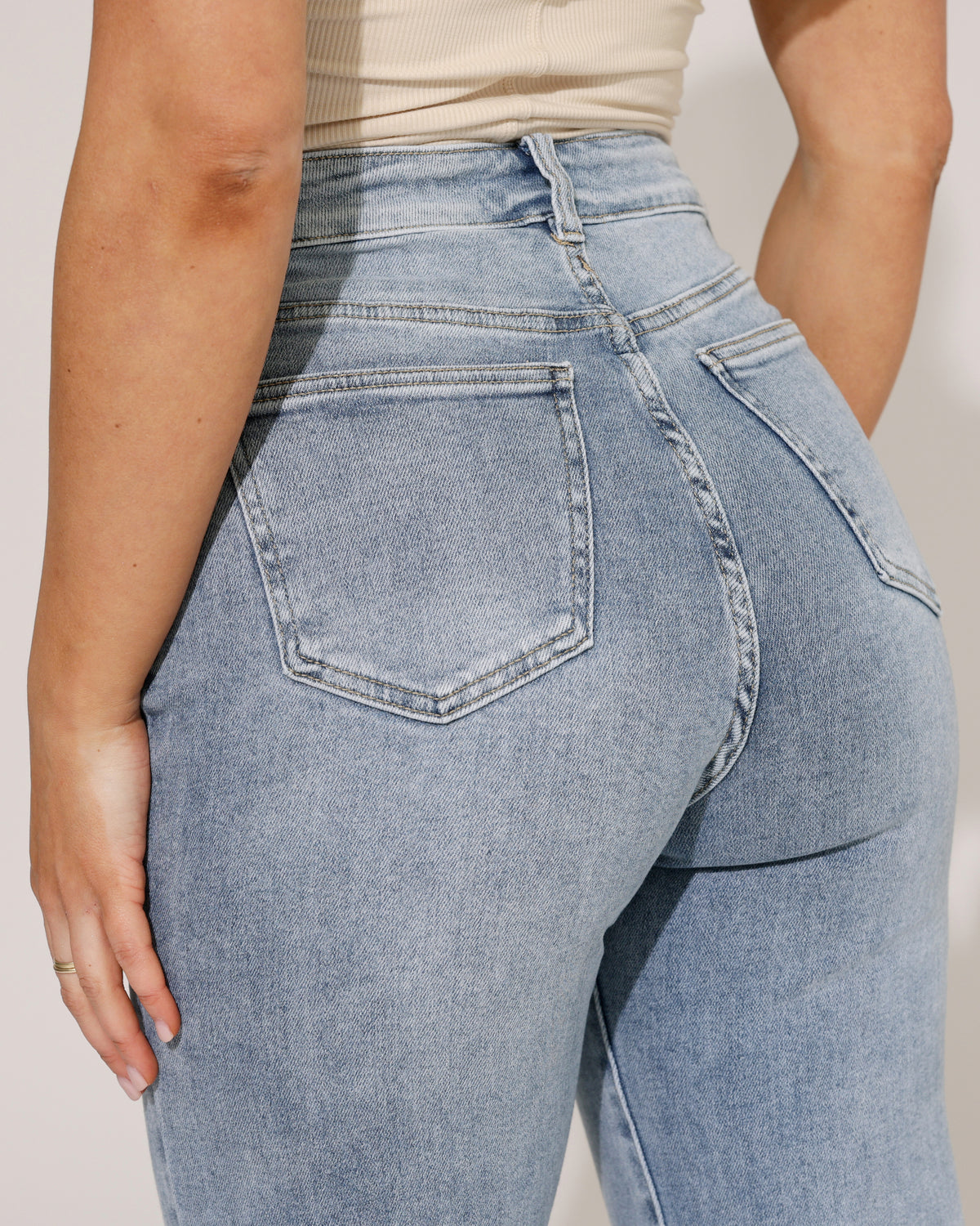 Hello Miss Wide leg jeans Tess-3 in lichtblauw, extra aanzicht 3