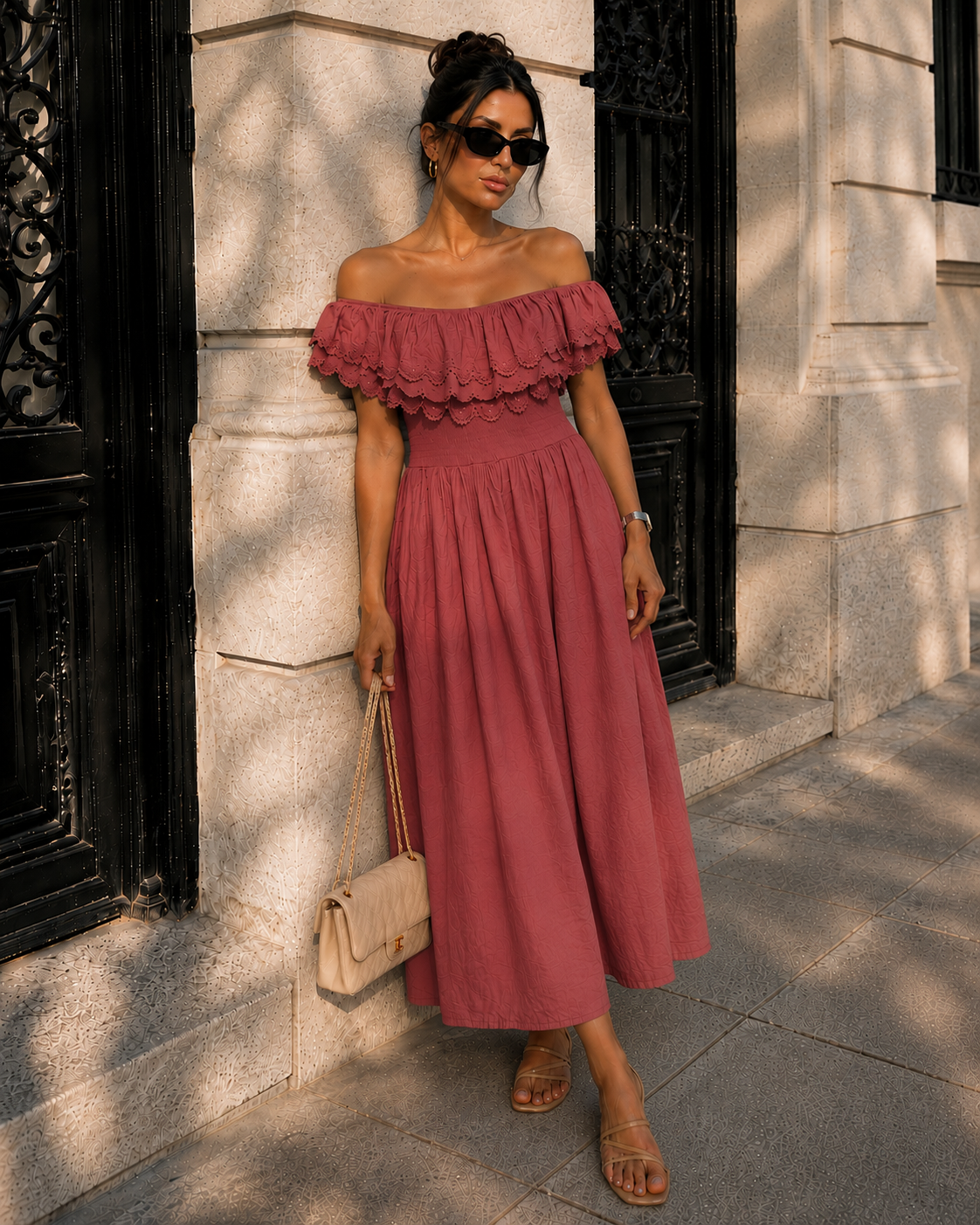 Off-shoulder jurk met broderie Bibi Bordeaux