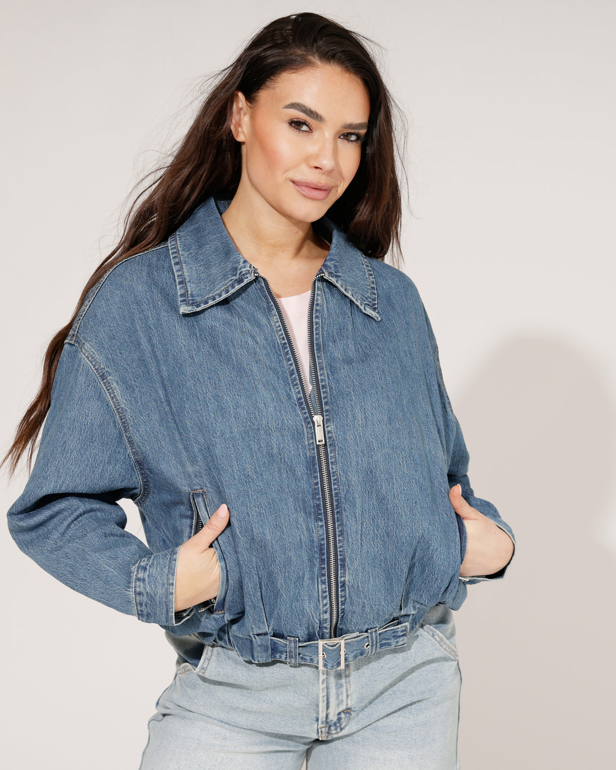 Laulia Spijkerjacket Tess in blauw, extra aanzicht 2