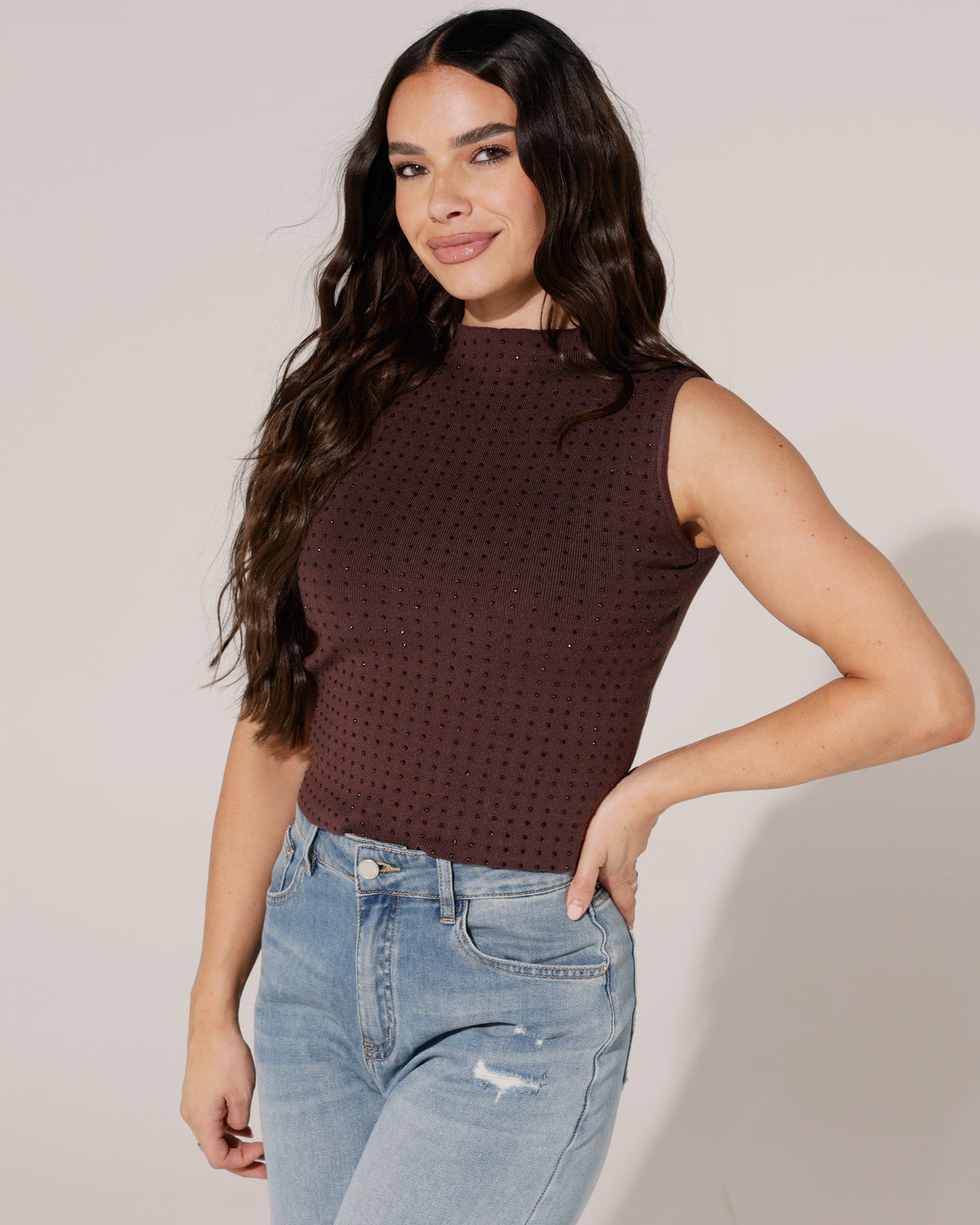 Mouwloze top met glitters Ivy in bruin