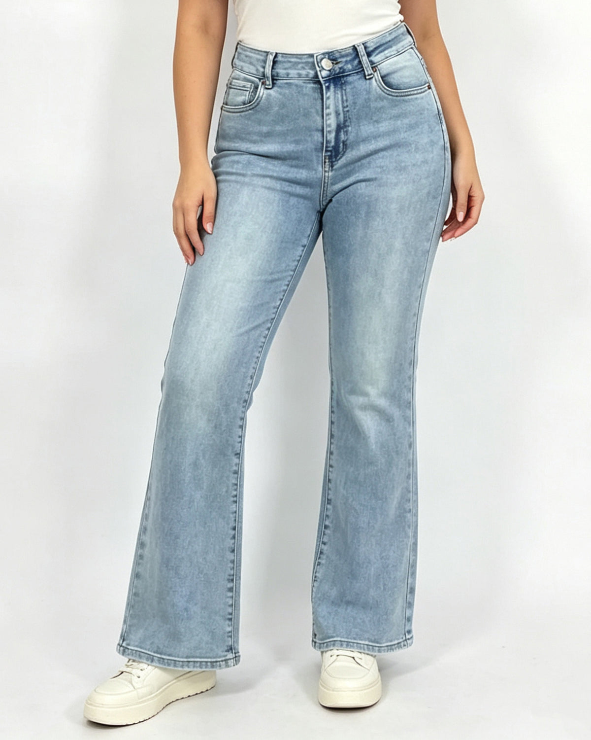 Norfy Flared jeans Fay in lichtblauw