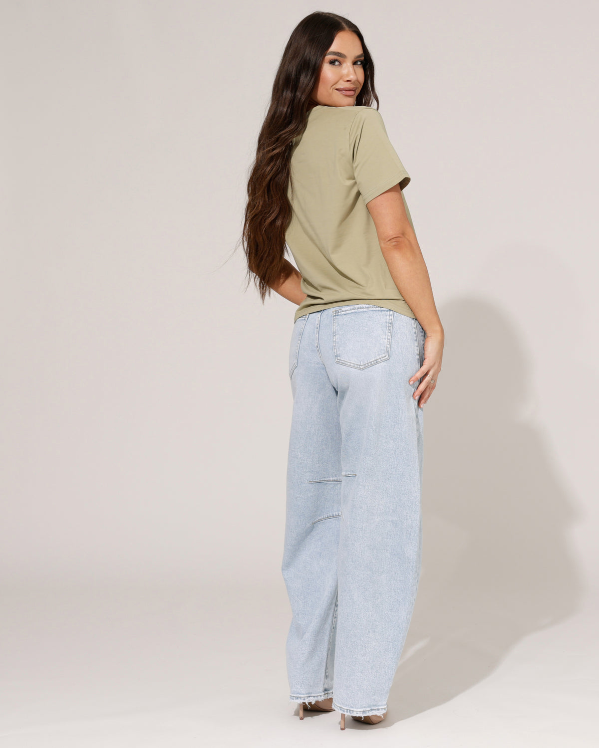 Queen Hearts Barrel jeans Lucey-1 in lichtblauw, extra aanzicht 2