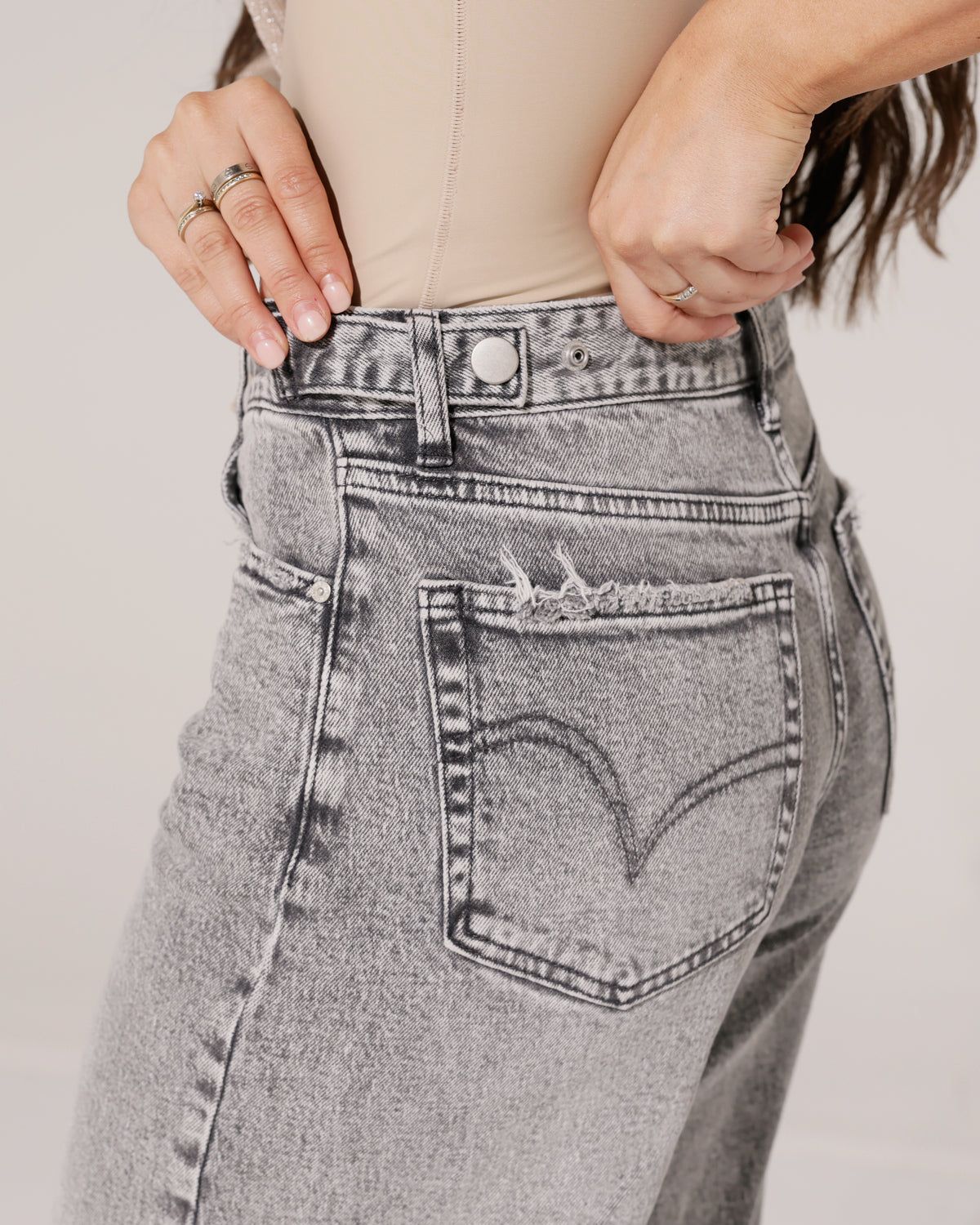 Queen Hearts Wide leg jeans, Mid waist Vicky-4 in grijs, extra aanzicht 2