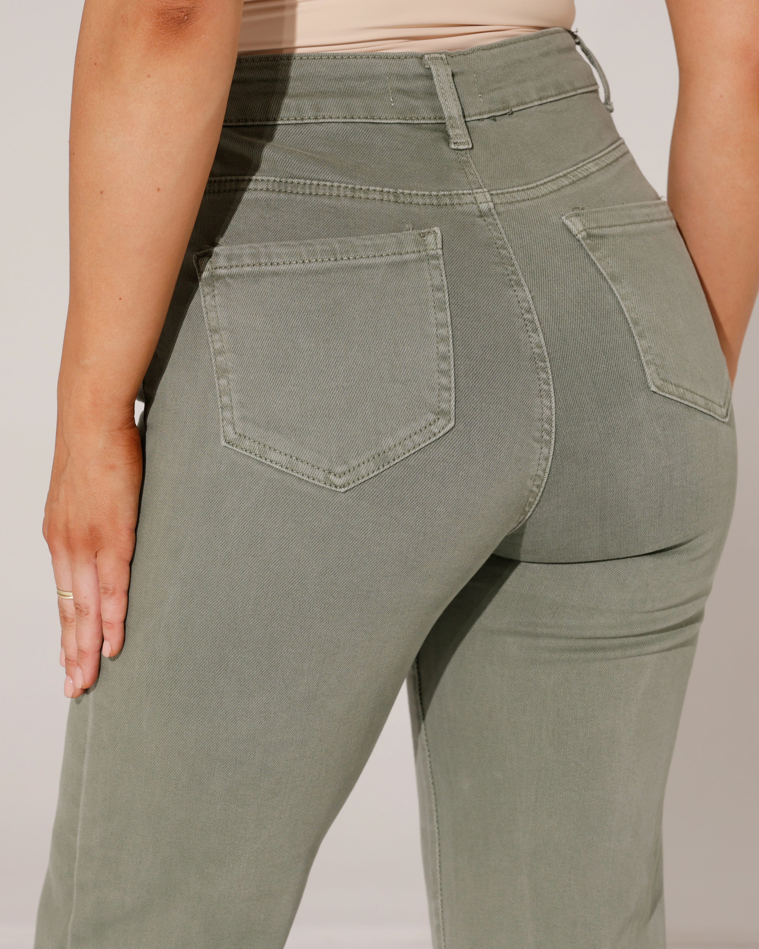 Redseventy Wide leg jeans Kizzy-9 in groen, extra aanzicht 3